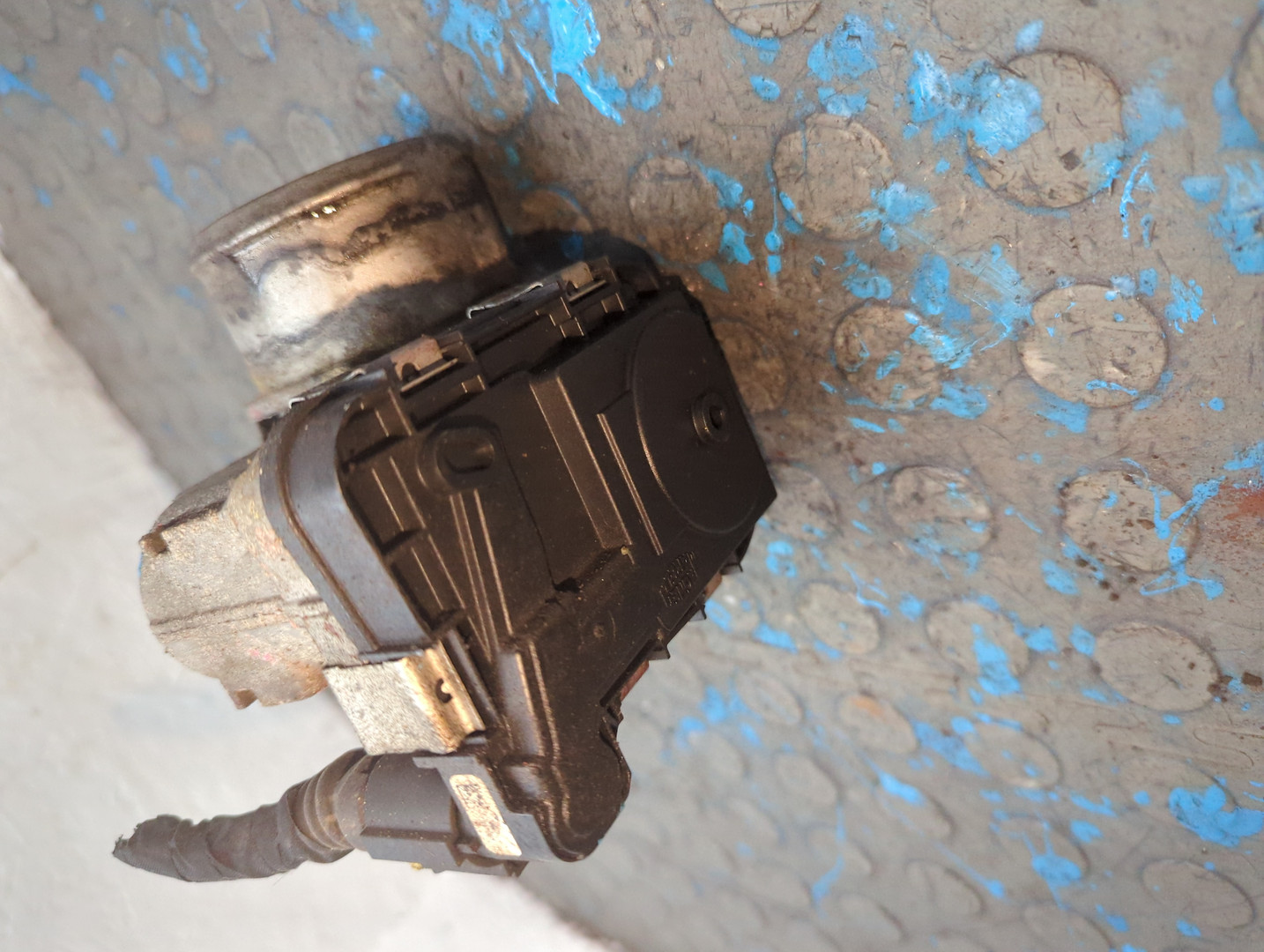 Заслонка дроссельная электрическая