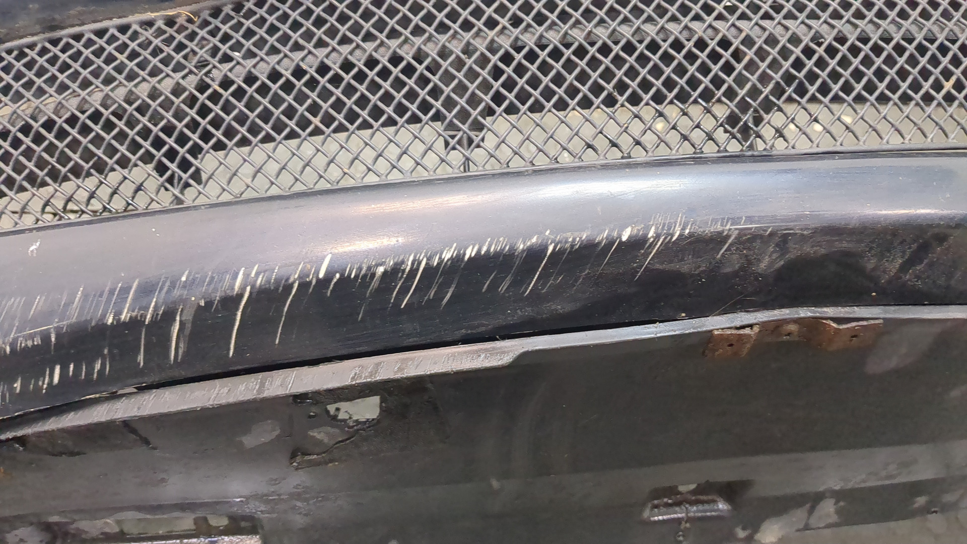 Бампер передний