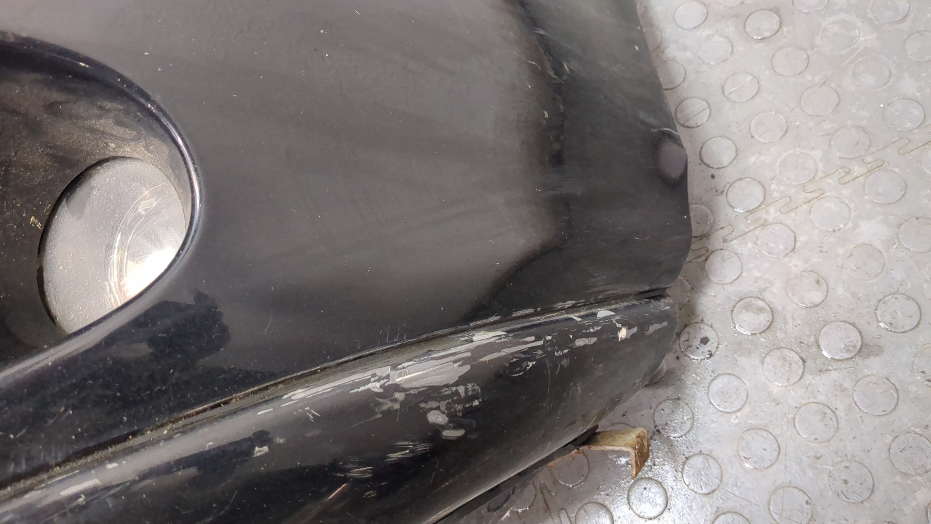 Бампер передний