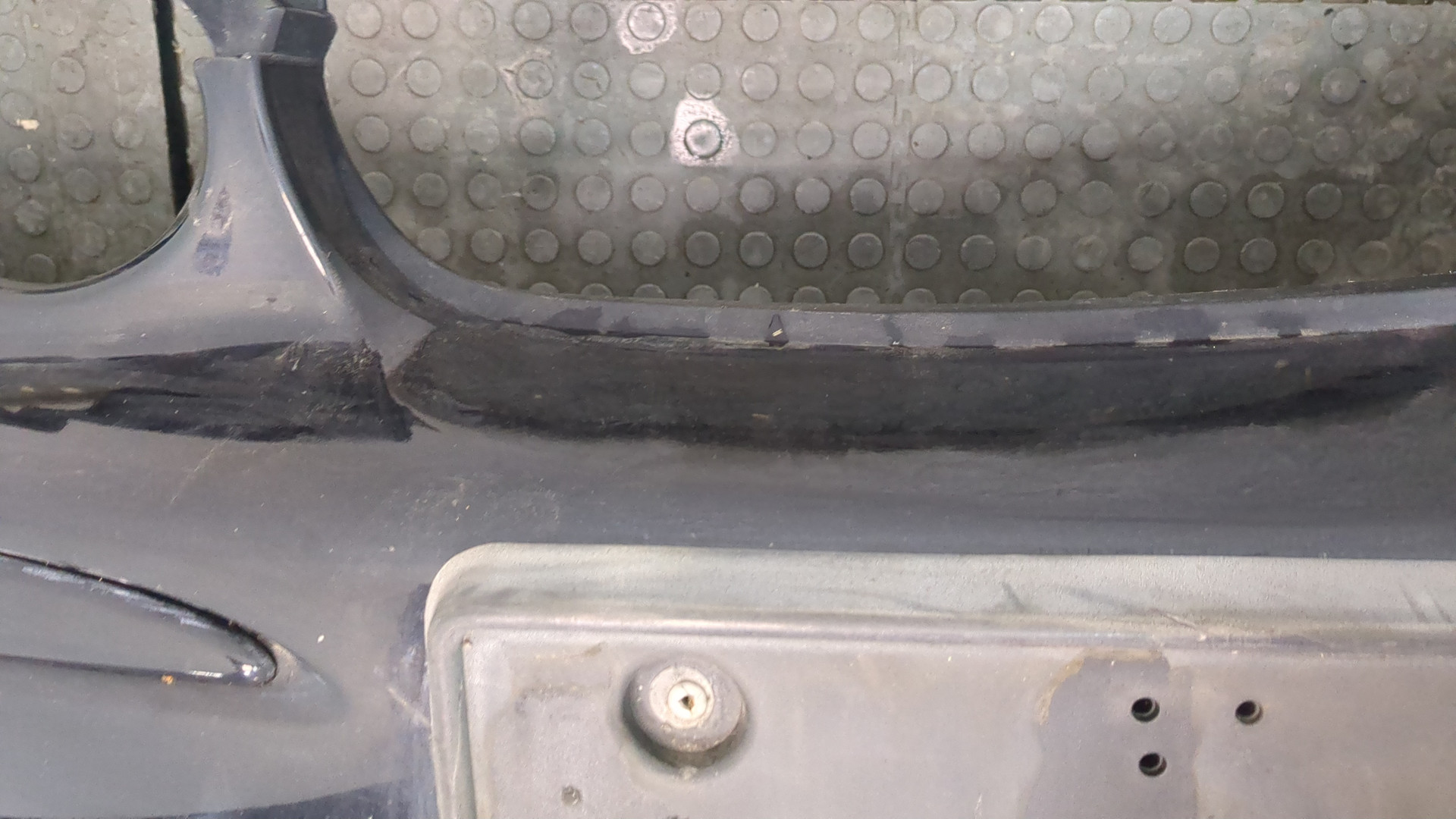 Бампер передний