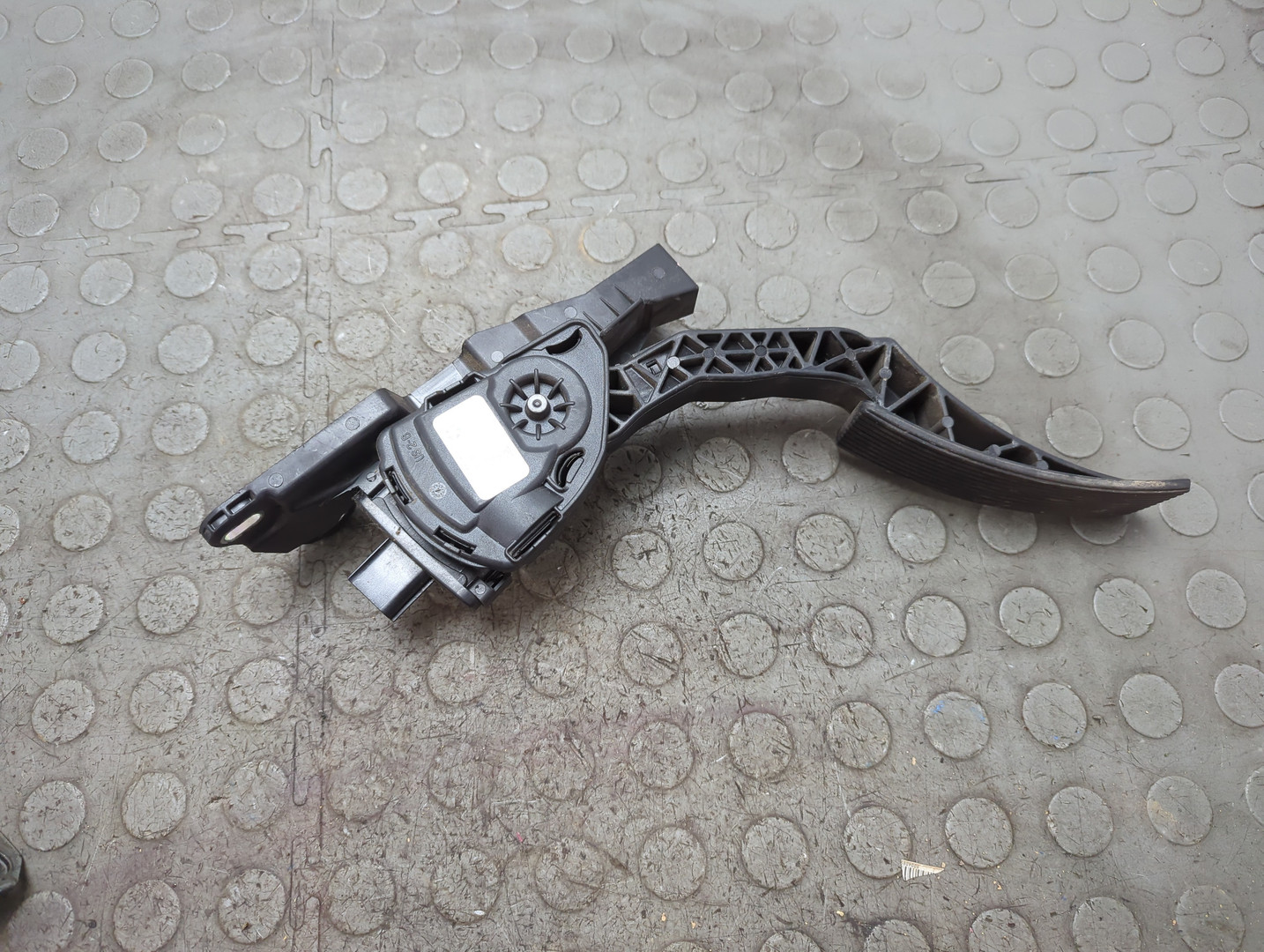 Педаль газа