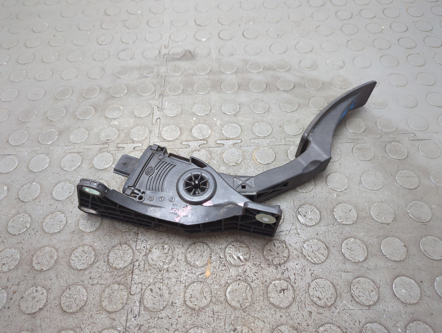 Педаль газа