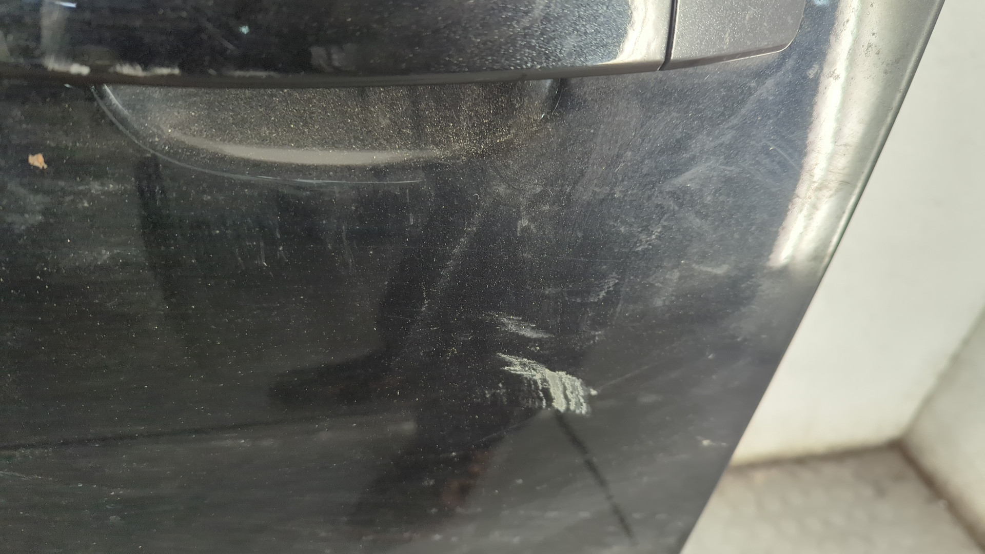 Дверь передняя левая