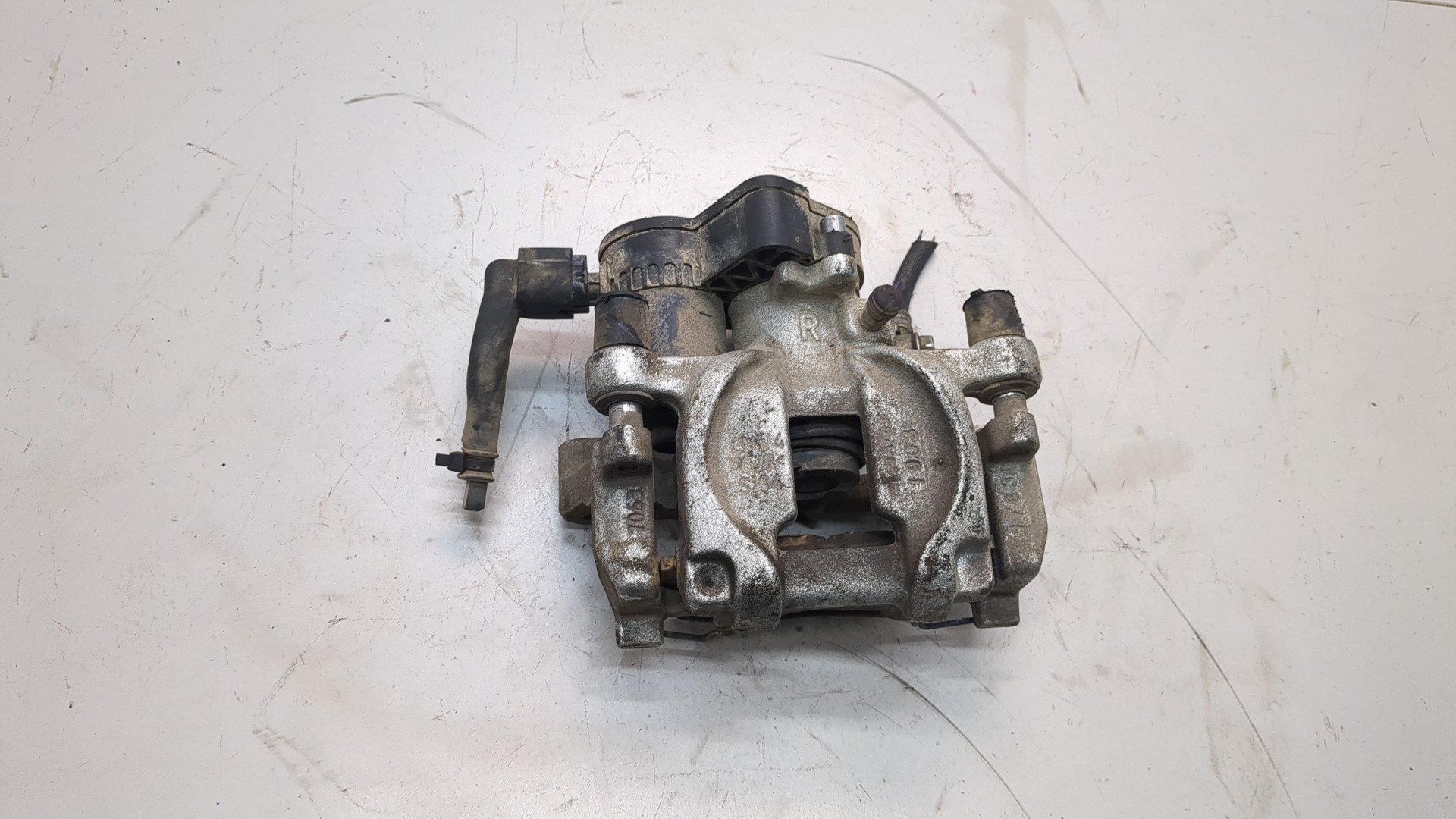 Суппорт задний правый