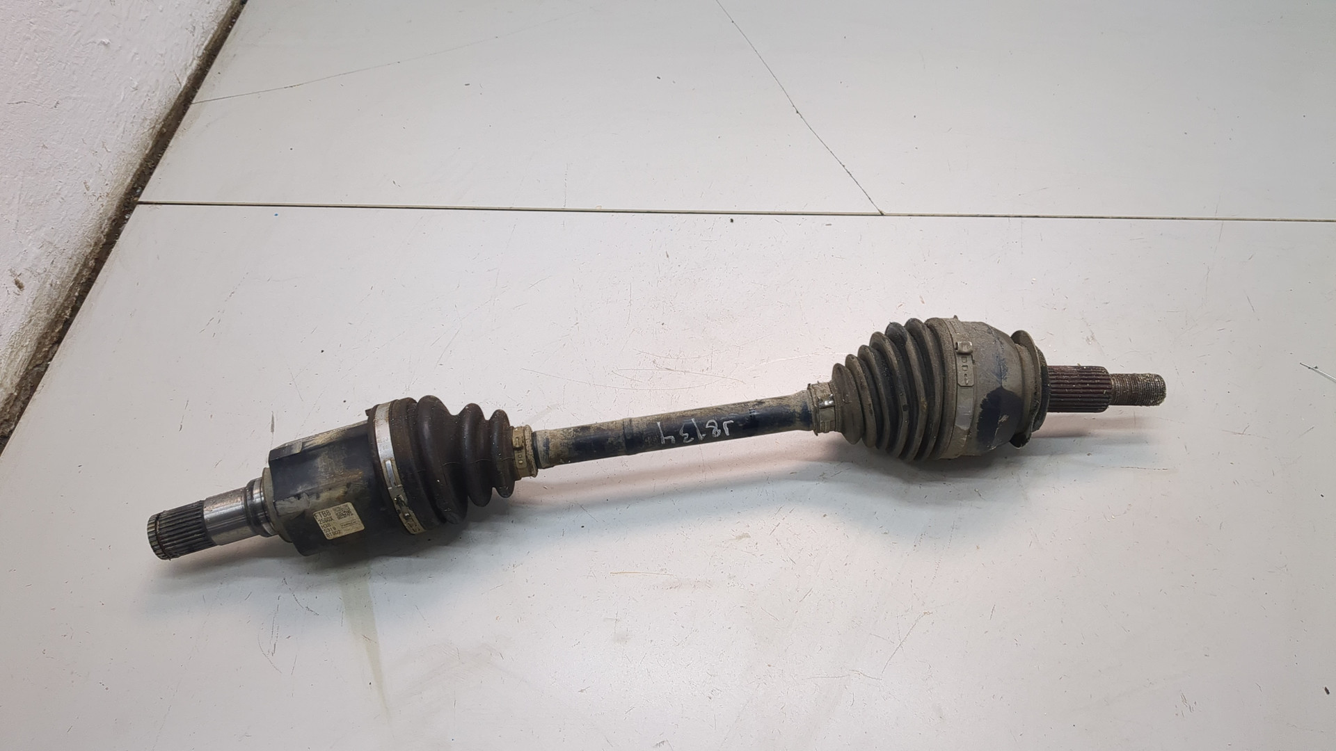 Полуось передняя левая