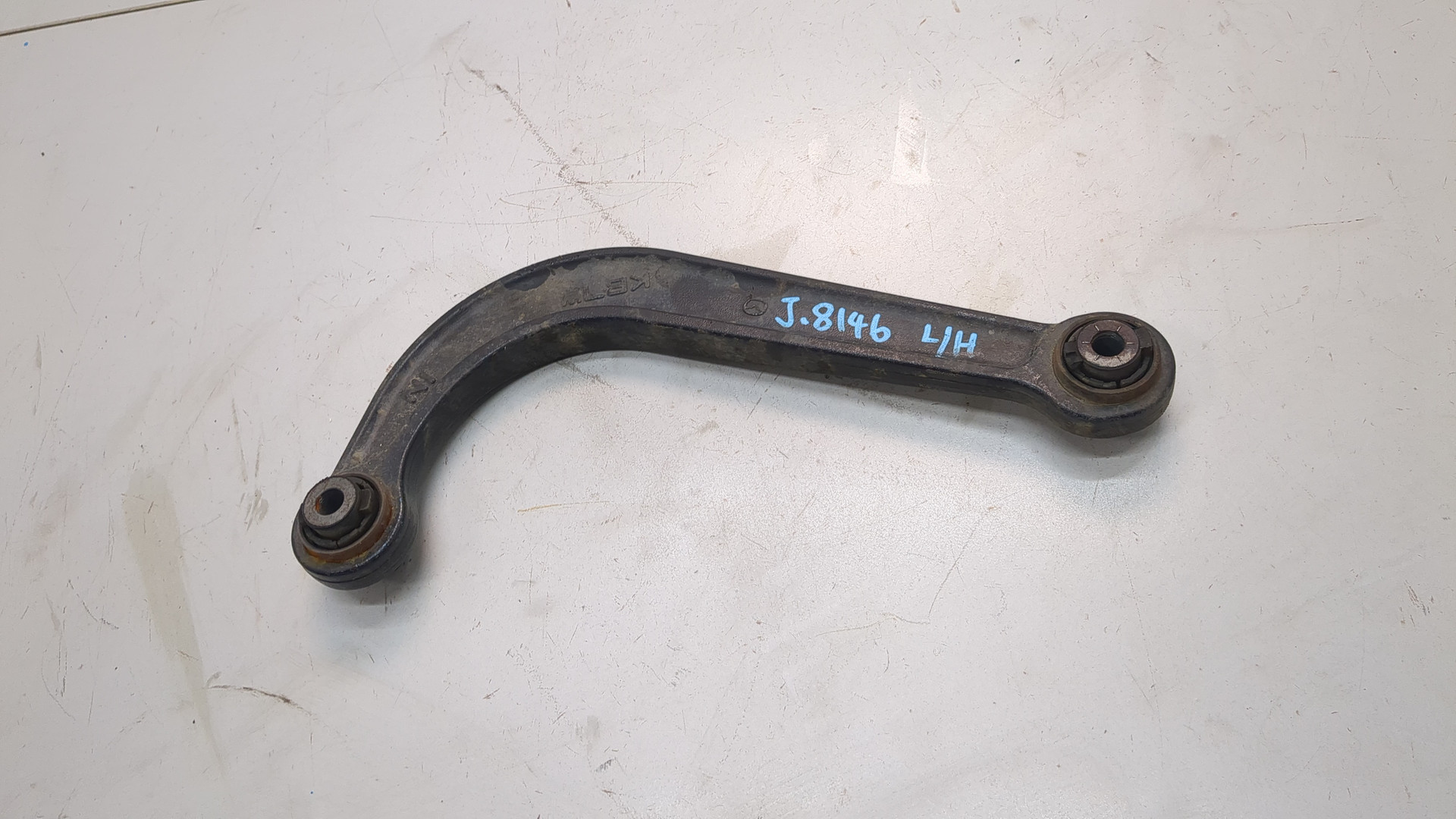 Рычаг задний