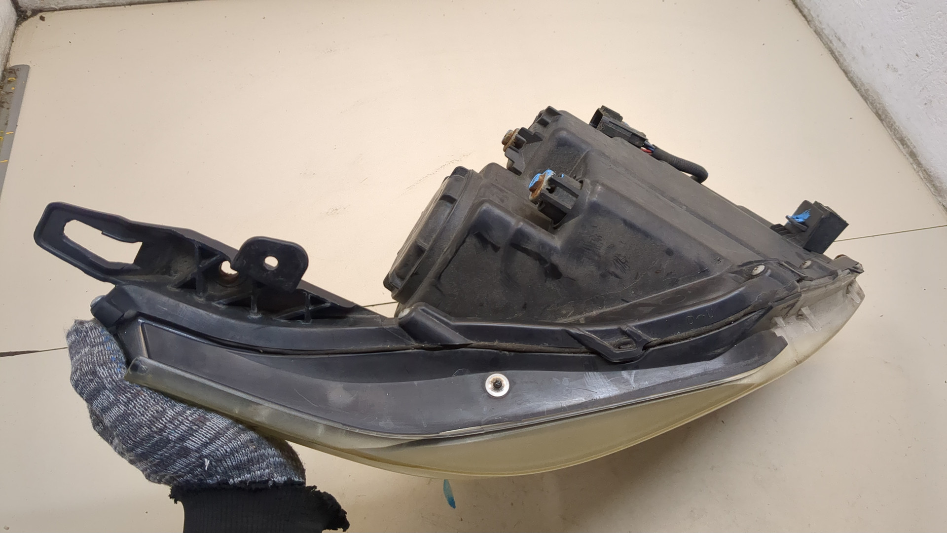 Фара правая