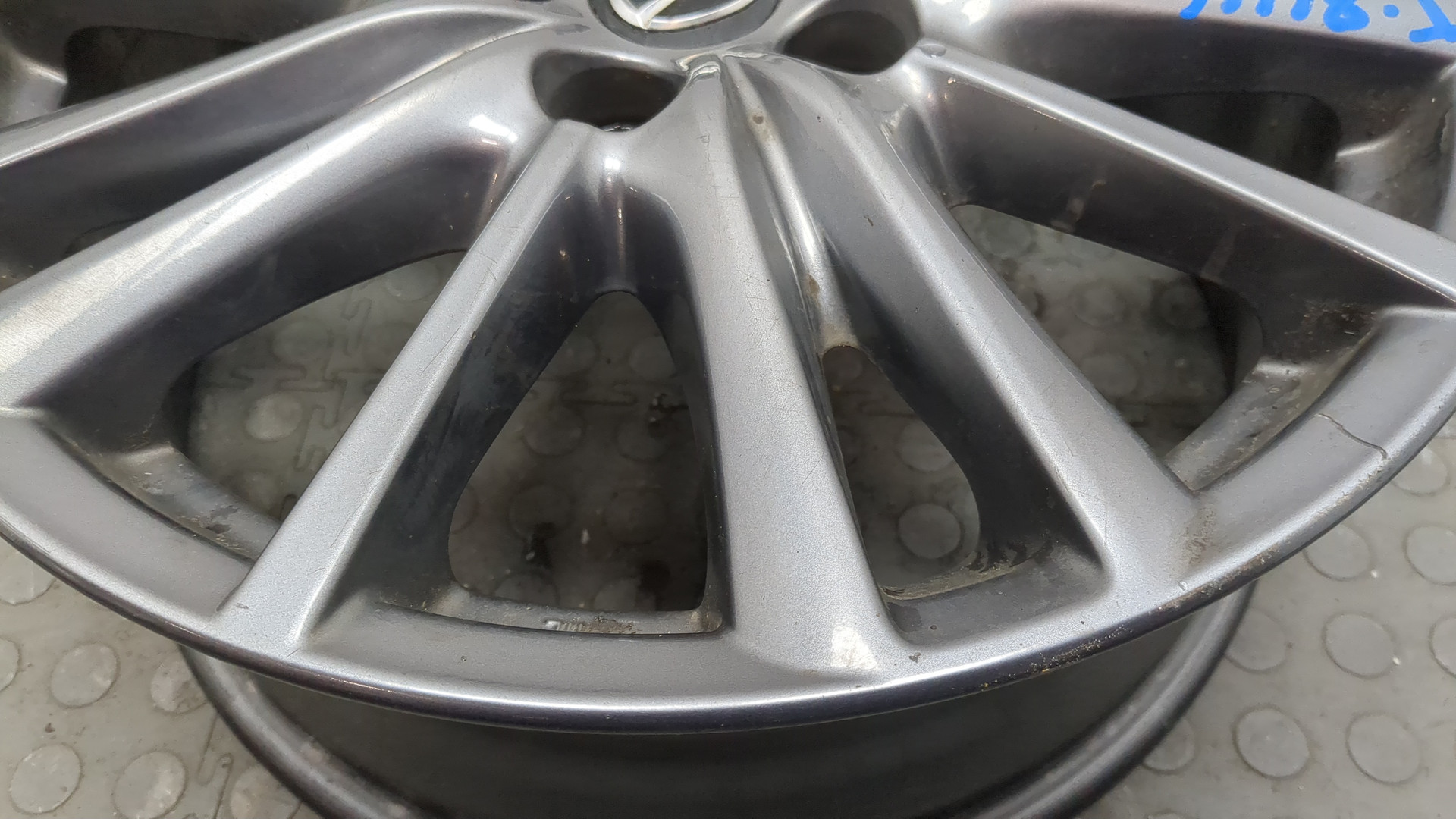 Диск колесный литой легкий сплав