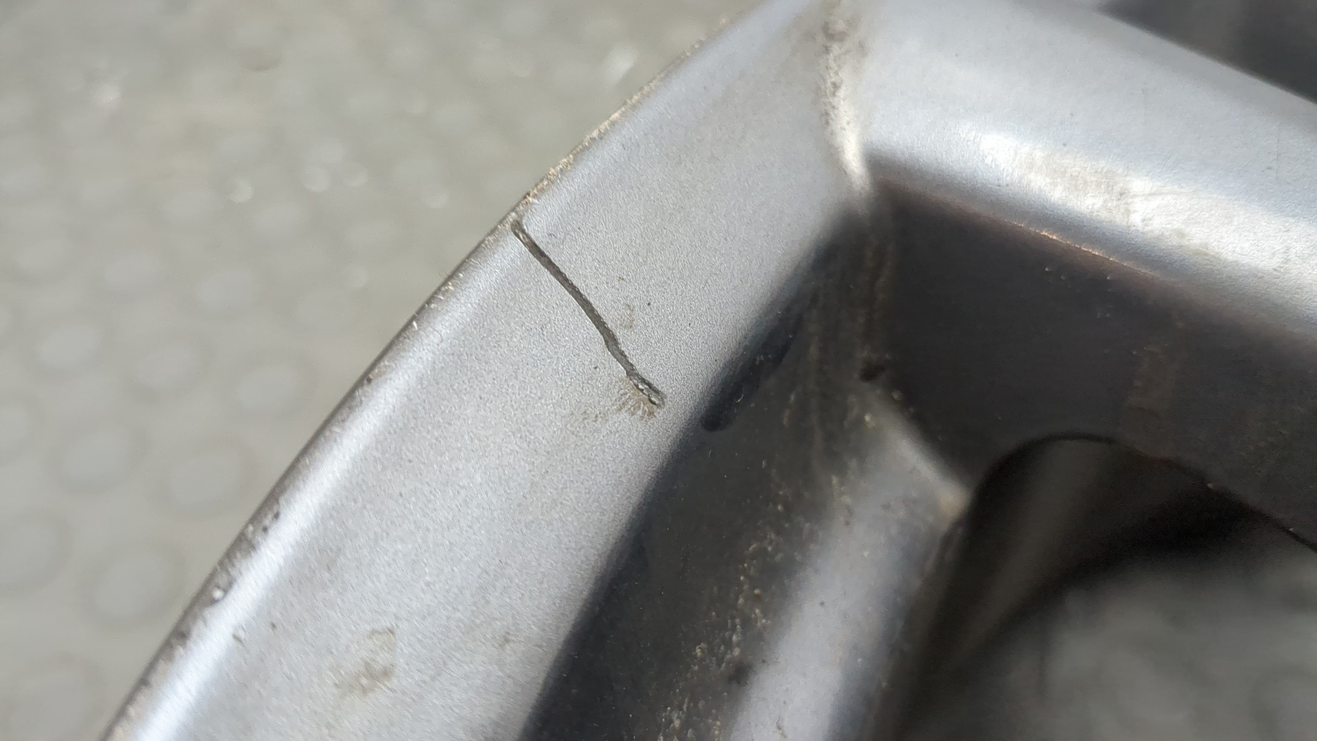 Диск колесный литой легкий сплав