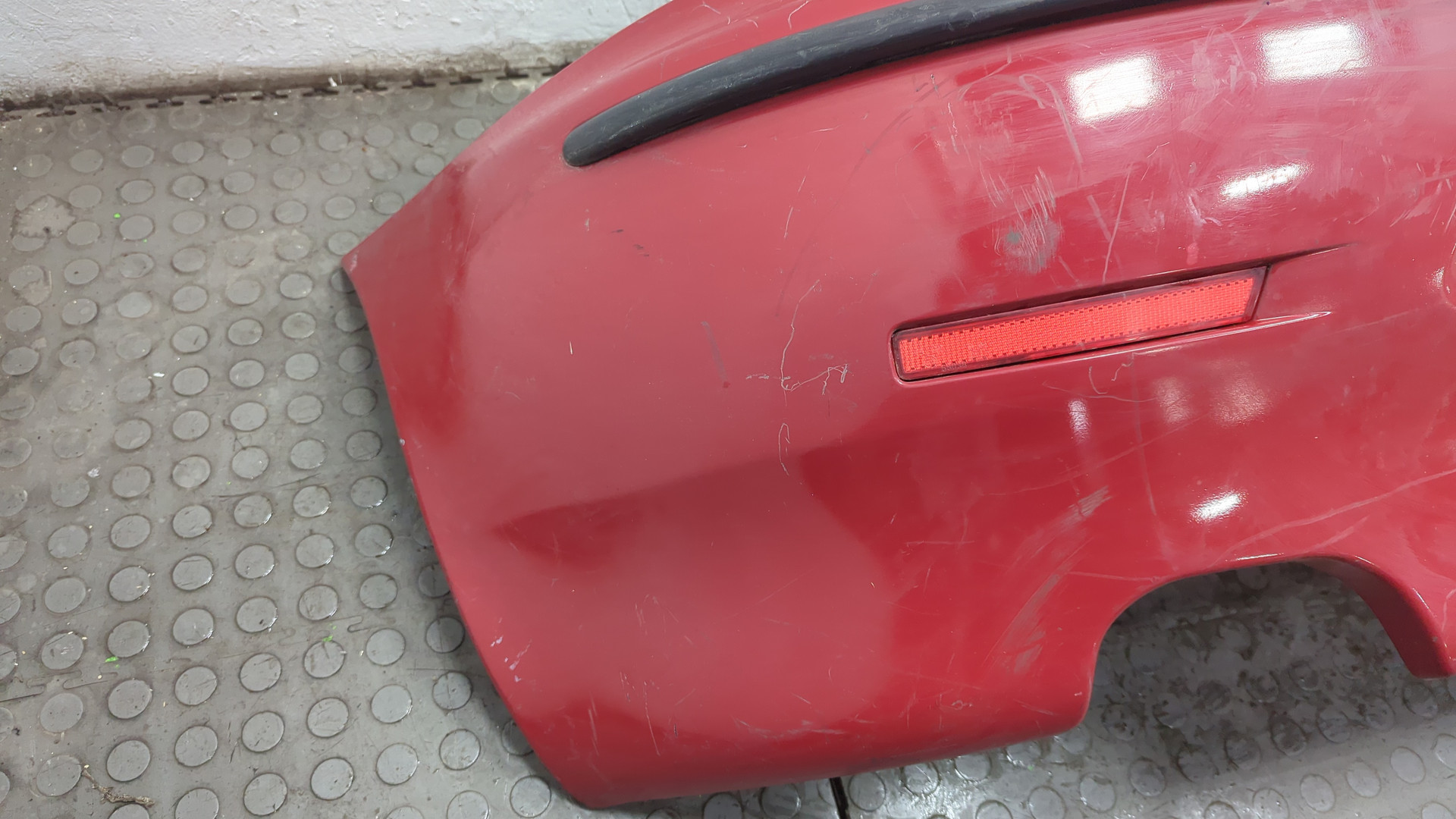 Бампер задний