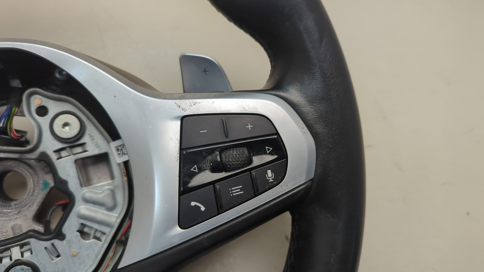 Рулевое колесо (руль)