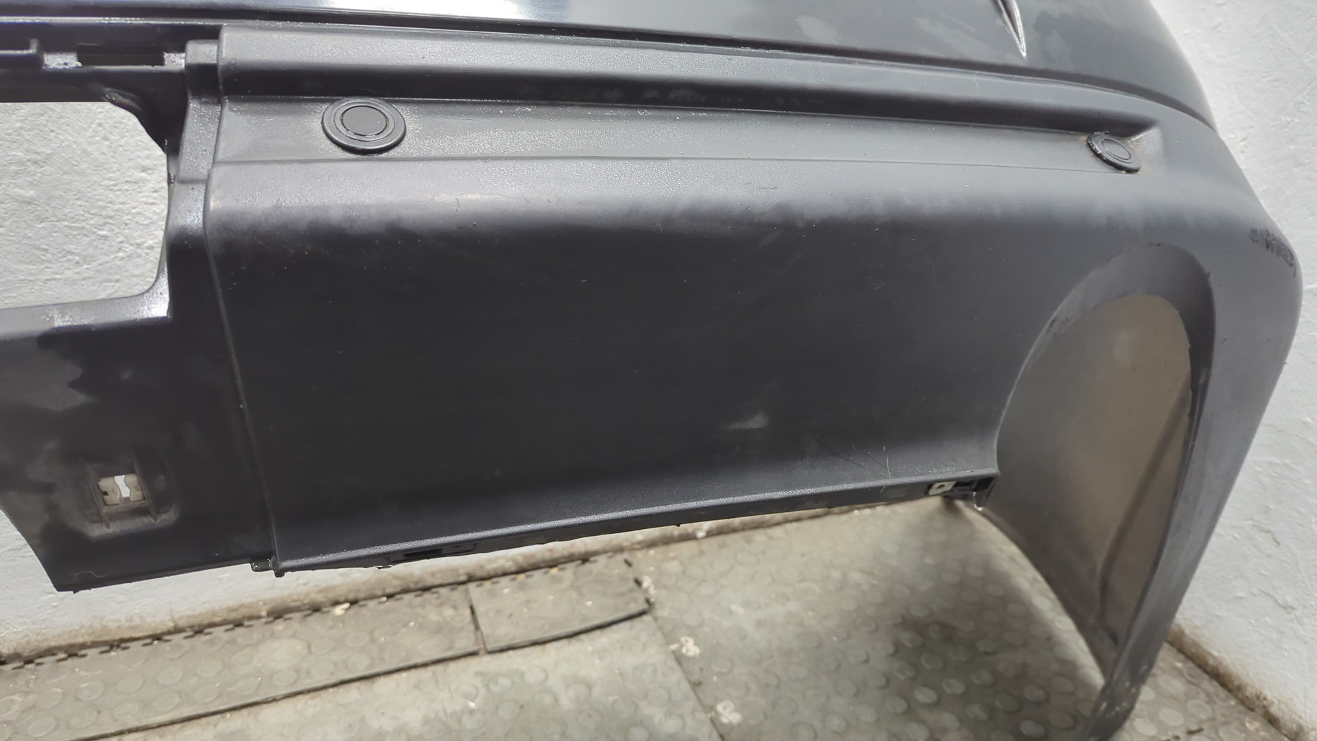 Бампер задний