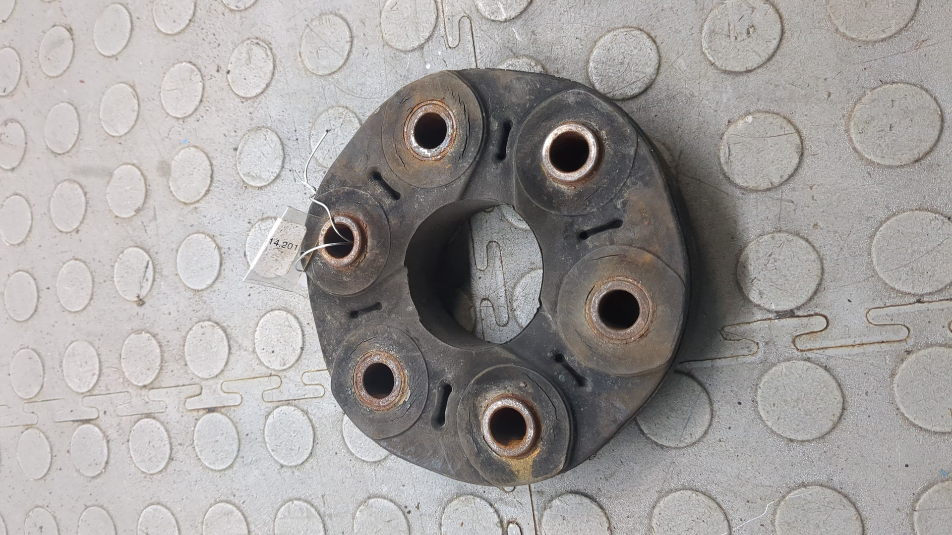 Муфта эластичная карданного вала