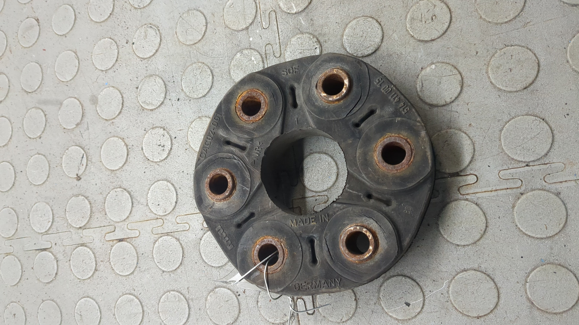 Муфта эластичная карданного вала