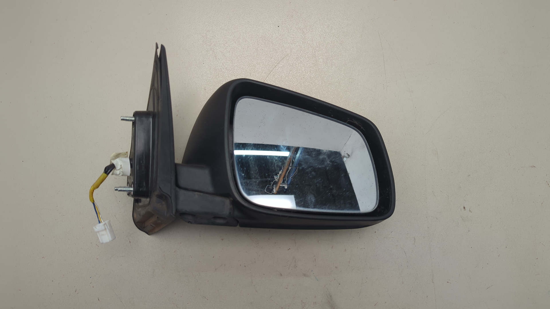 Зеркало правое электрическое