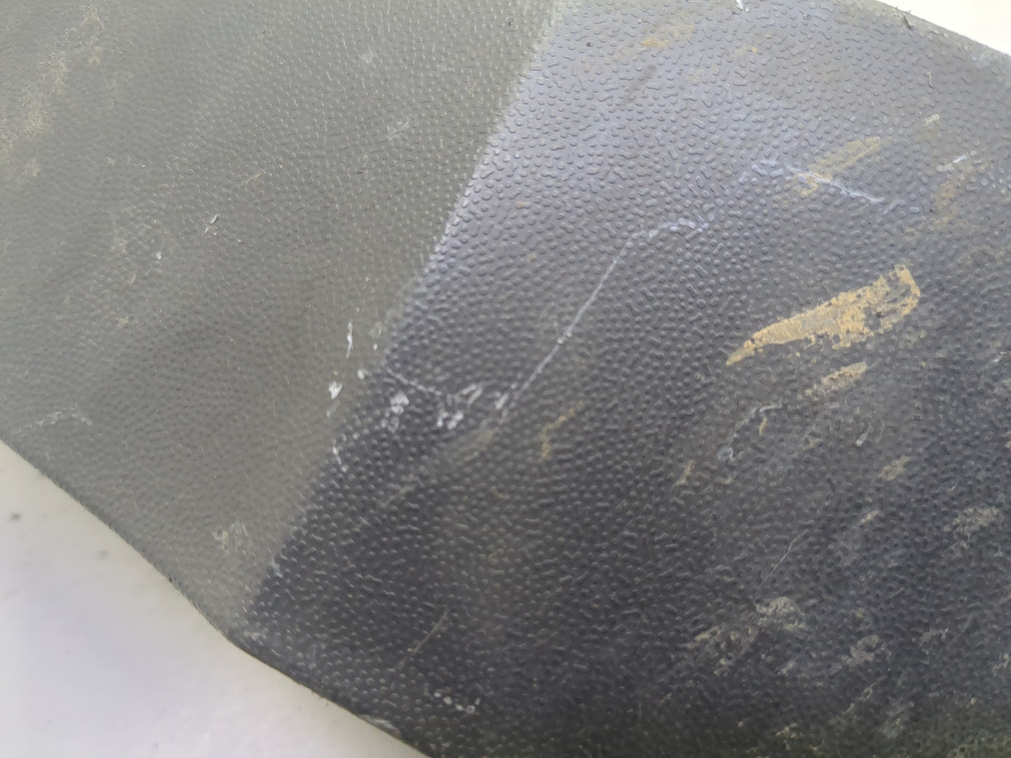 Накладка переднего крыла правого