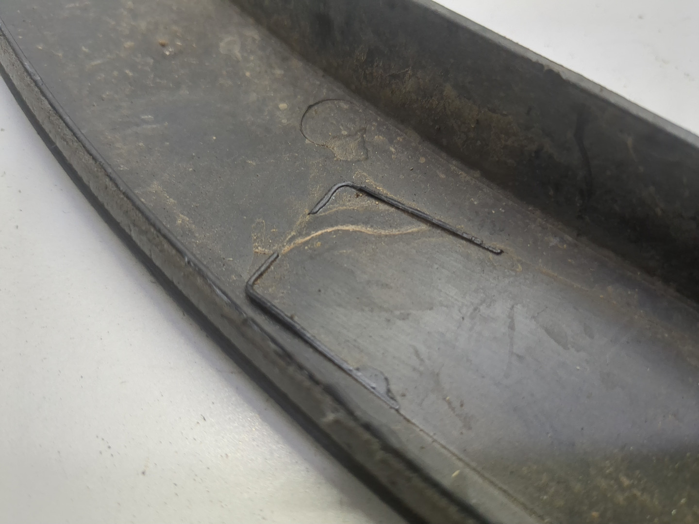 Накладка переднего крыла правого