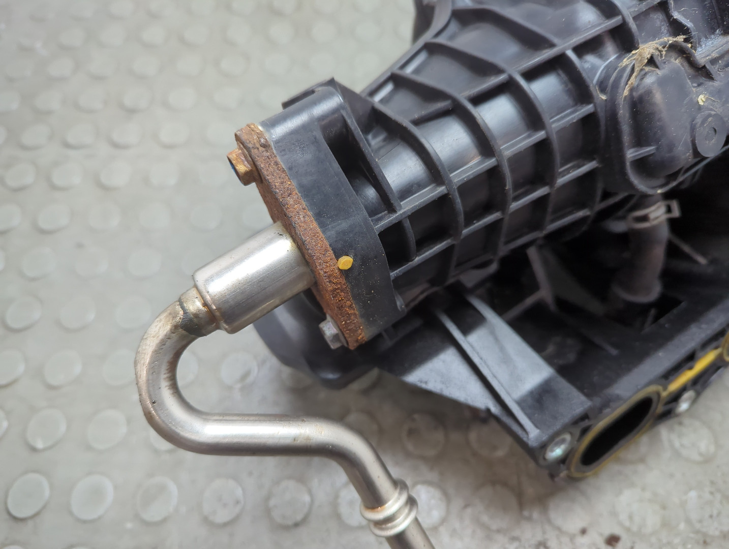 Коллектор впускной