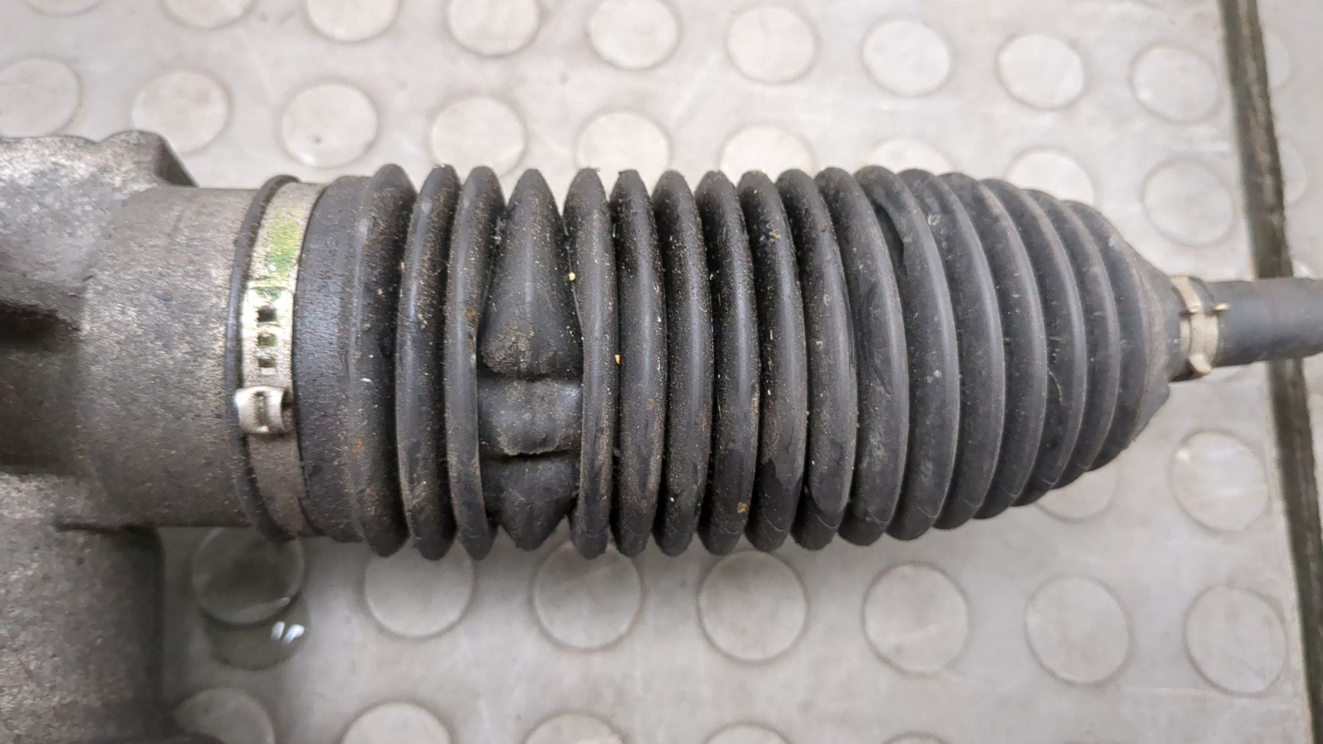 Рейка рулевая