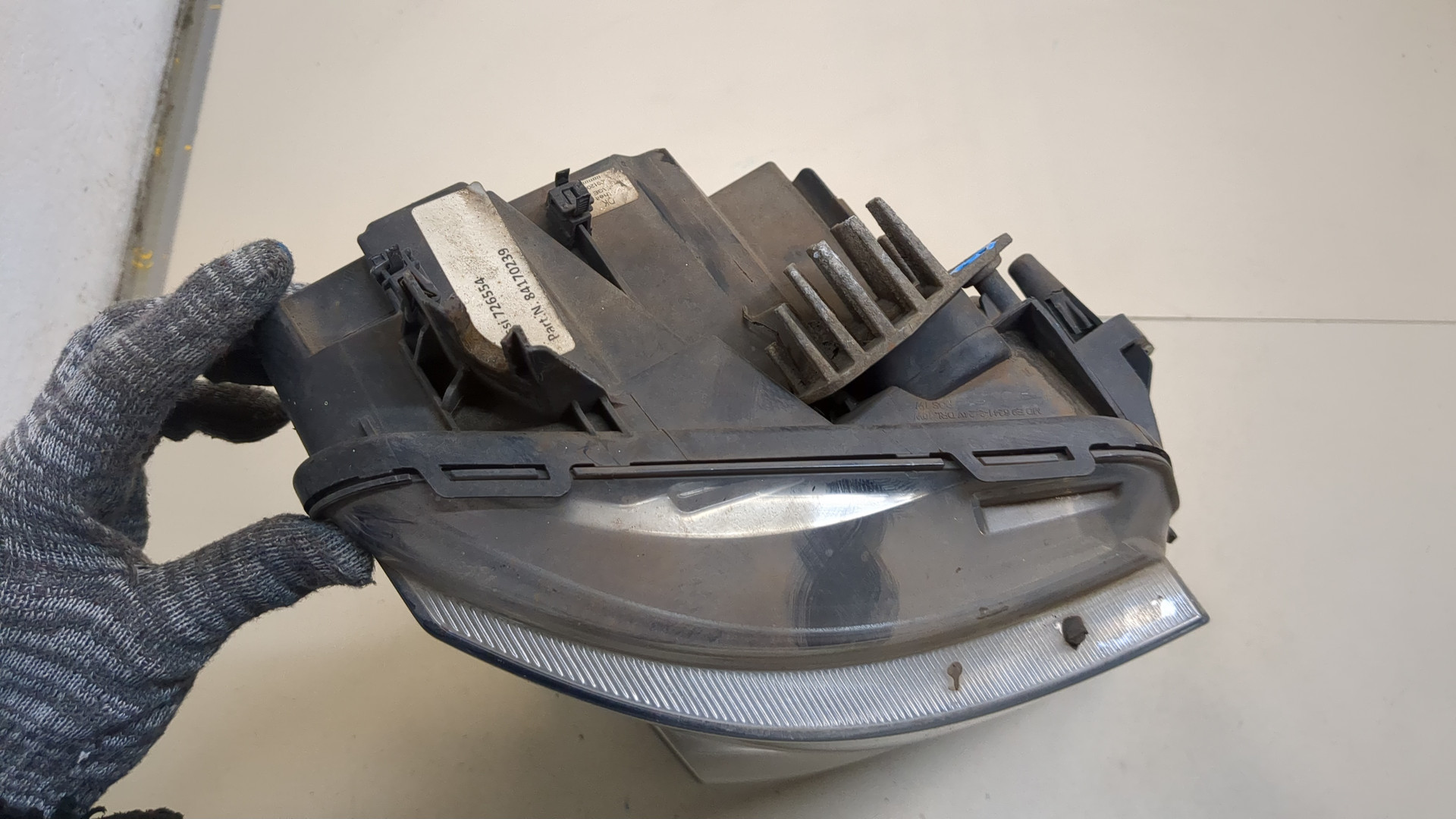 Фара правая