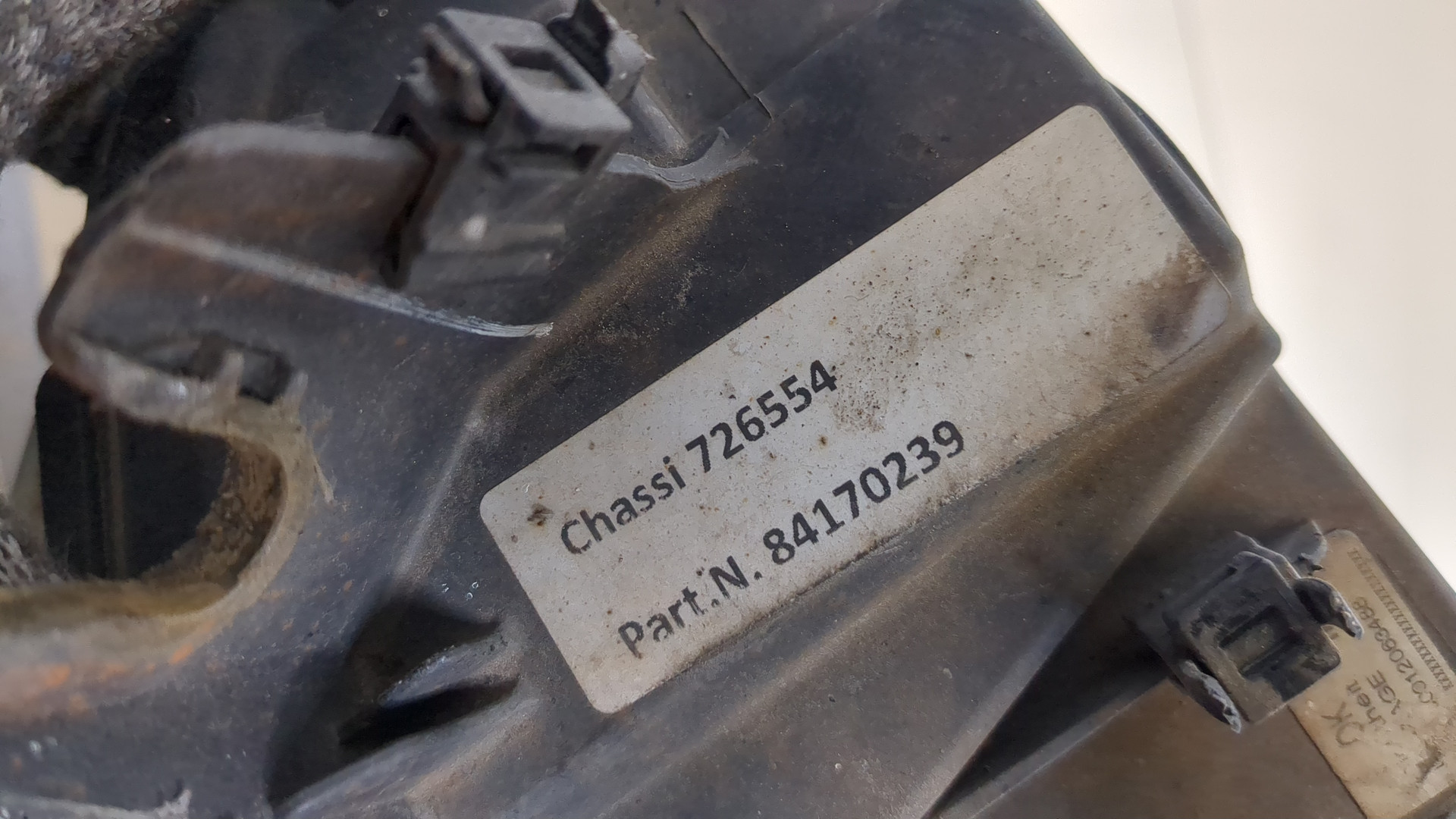 Фара правая