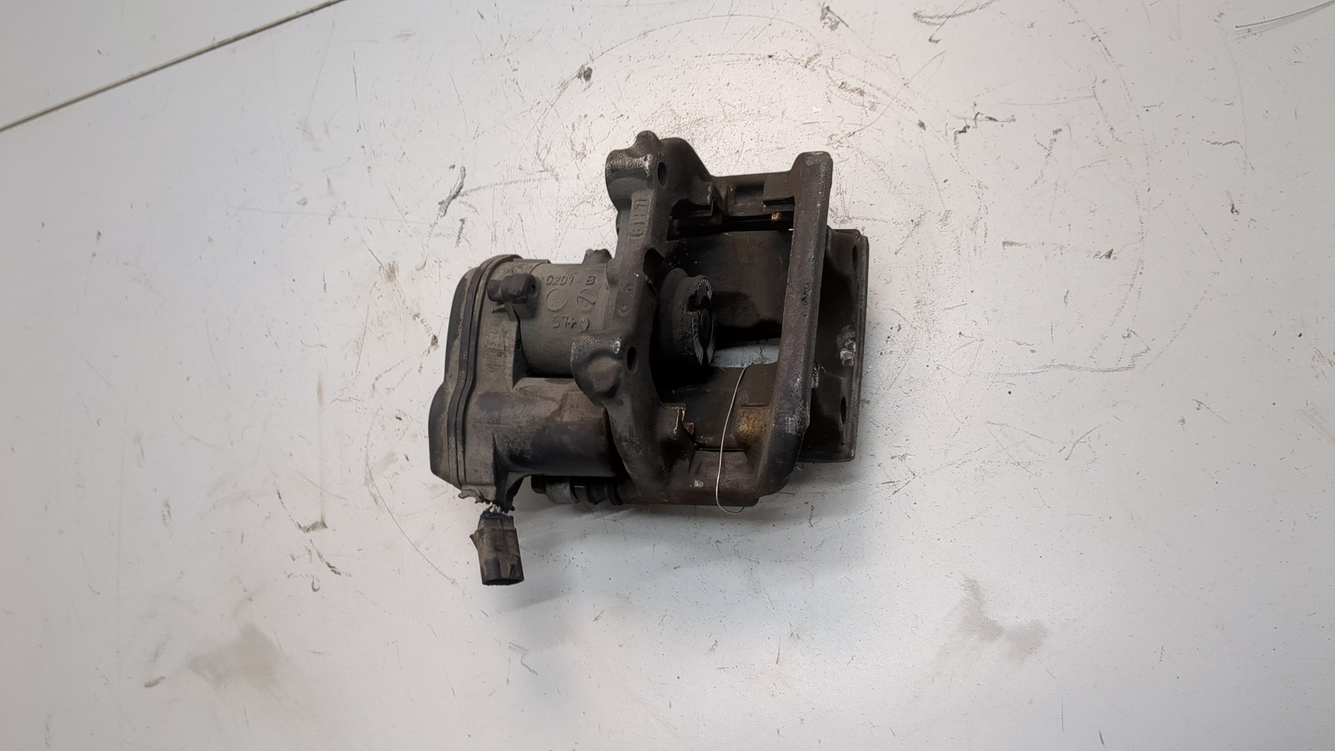 Суппорт задний правый