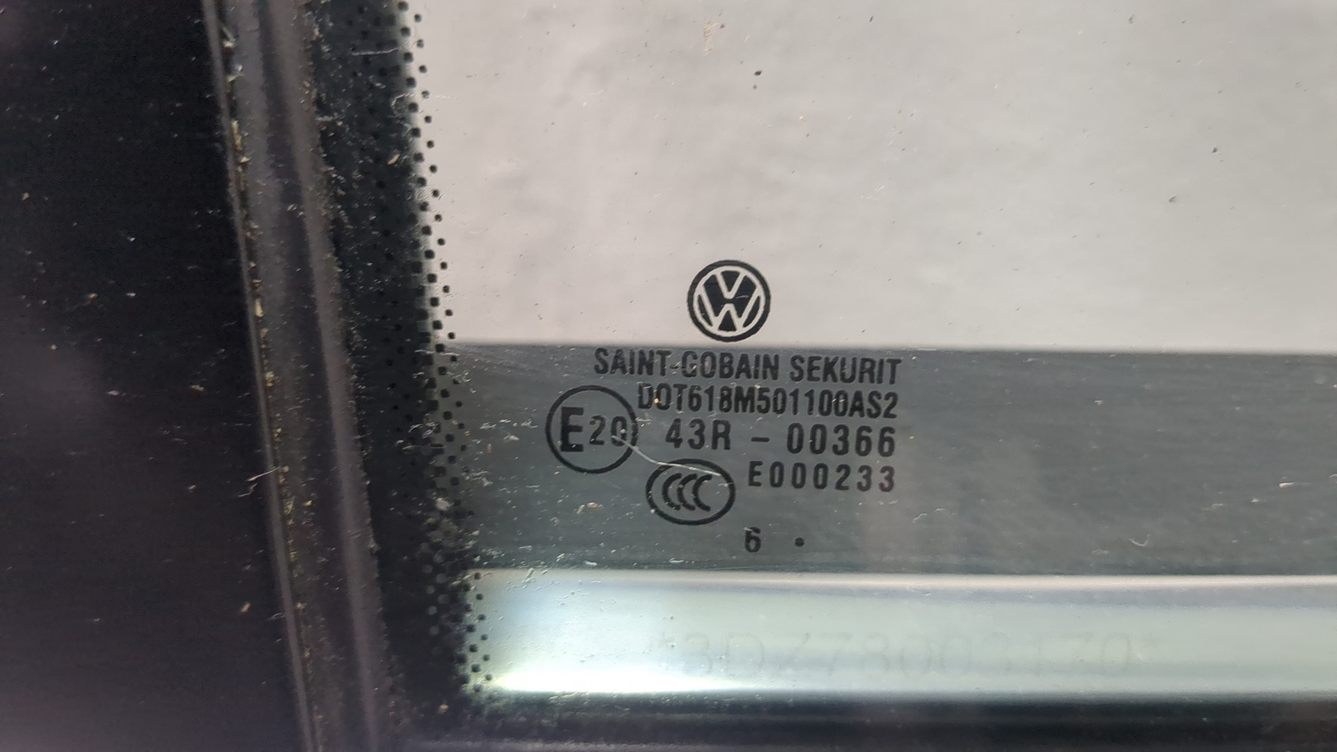 Дверь задняя левая