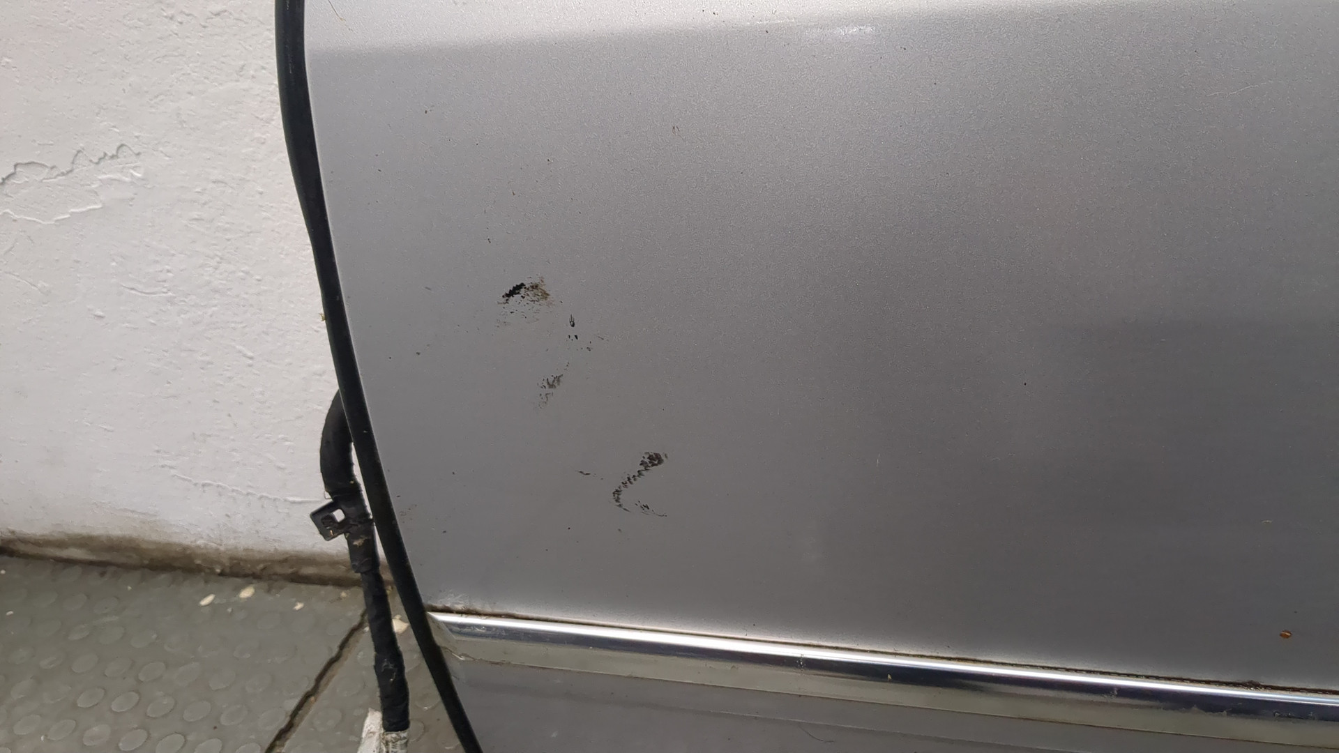 Дверь задняя левая