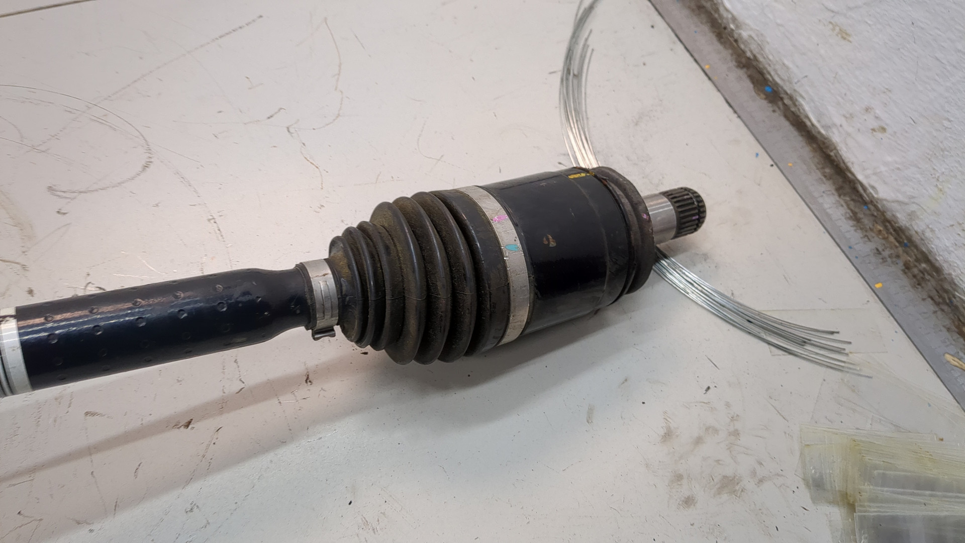 Кулак поворотный задний правый