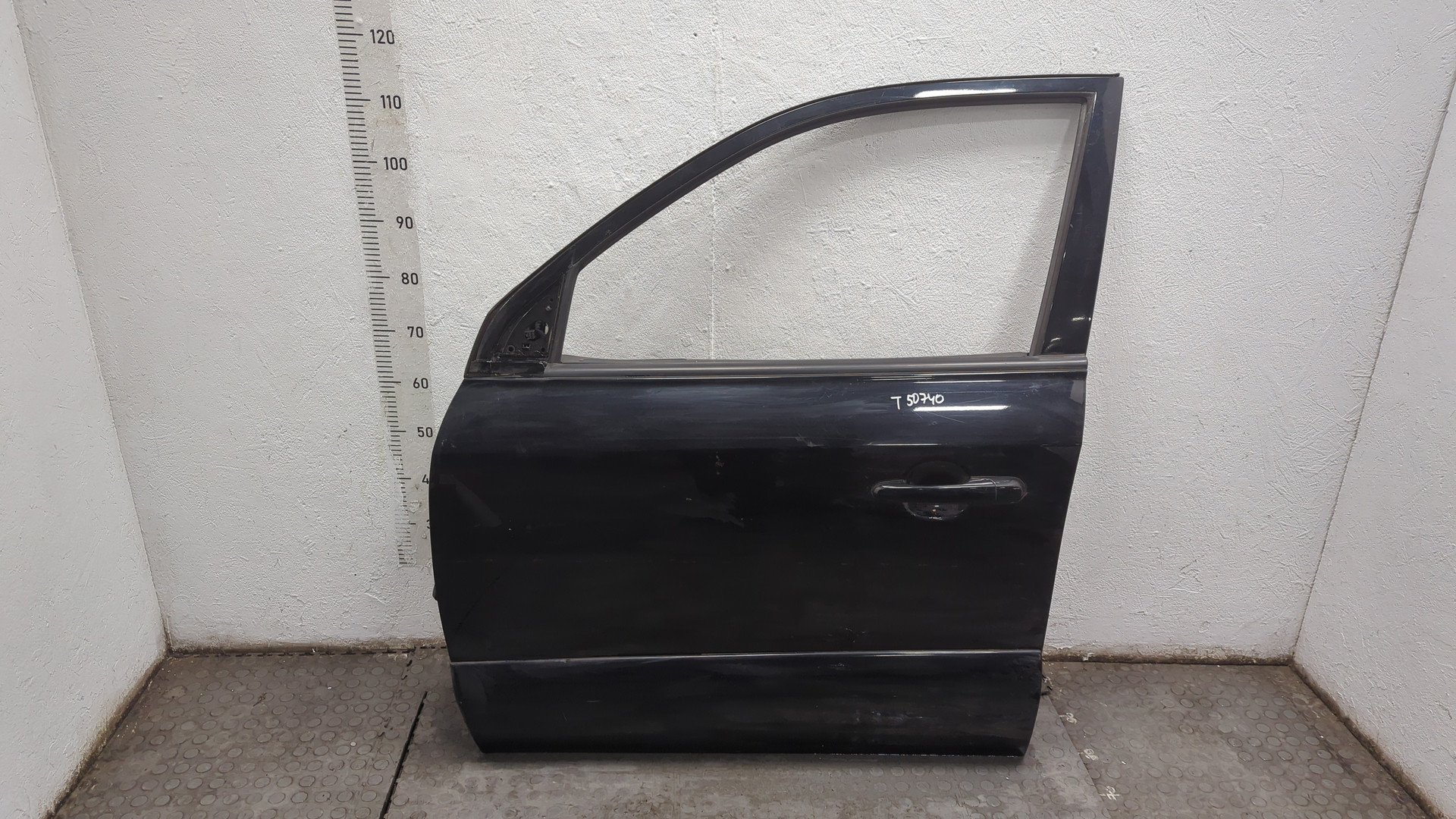 Дверь передняя левая