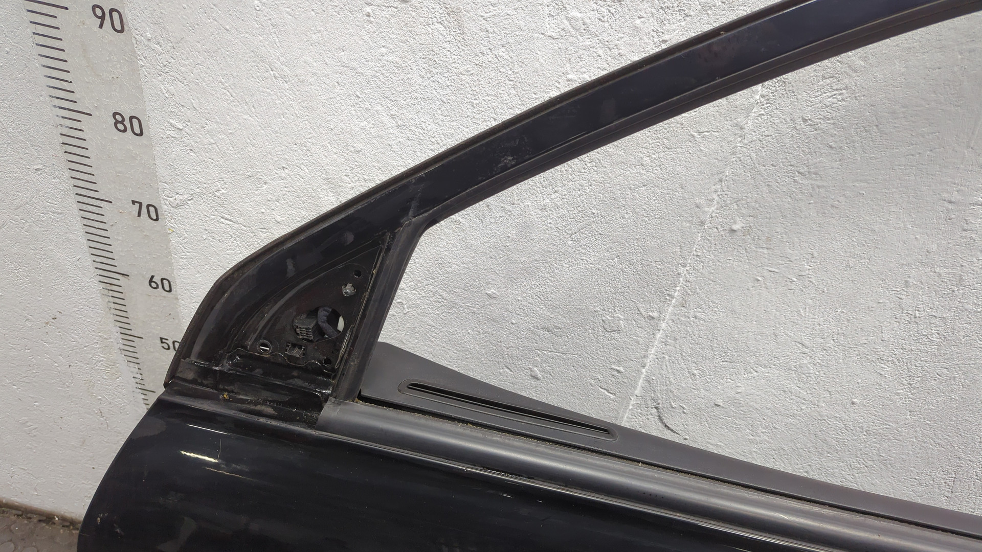 Дверь передняя левая