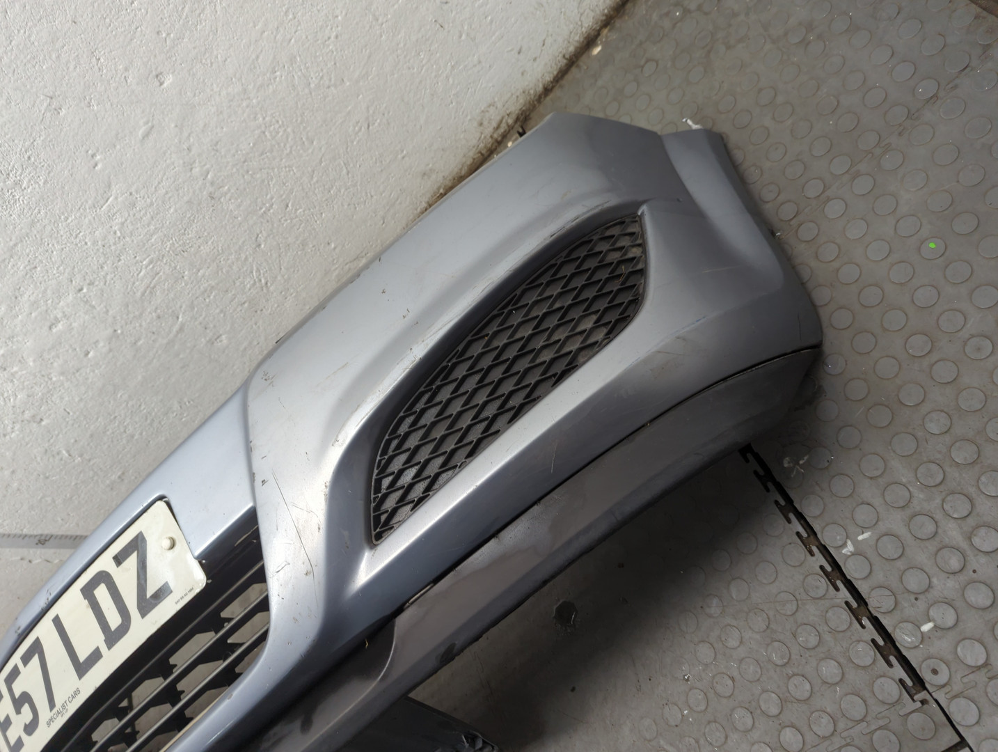 Бампер передний