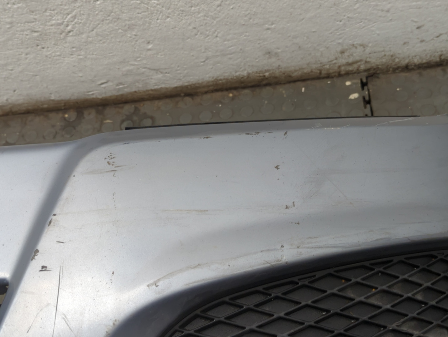 Бампер передний