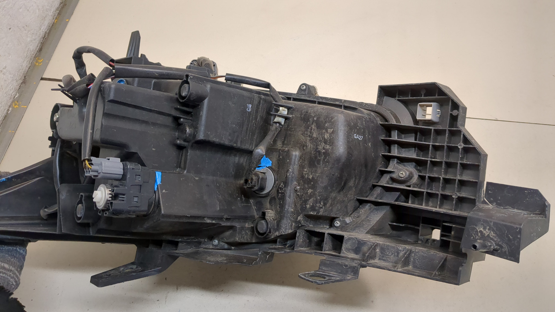 Фара правая