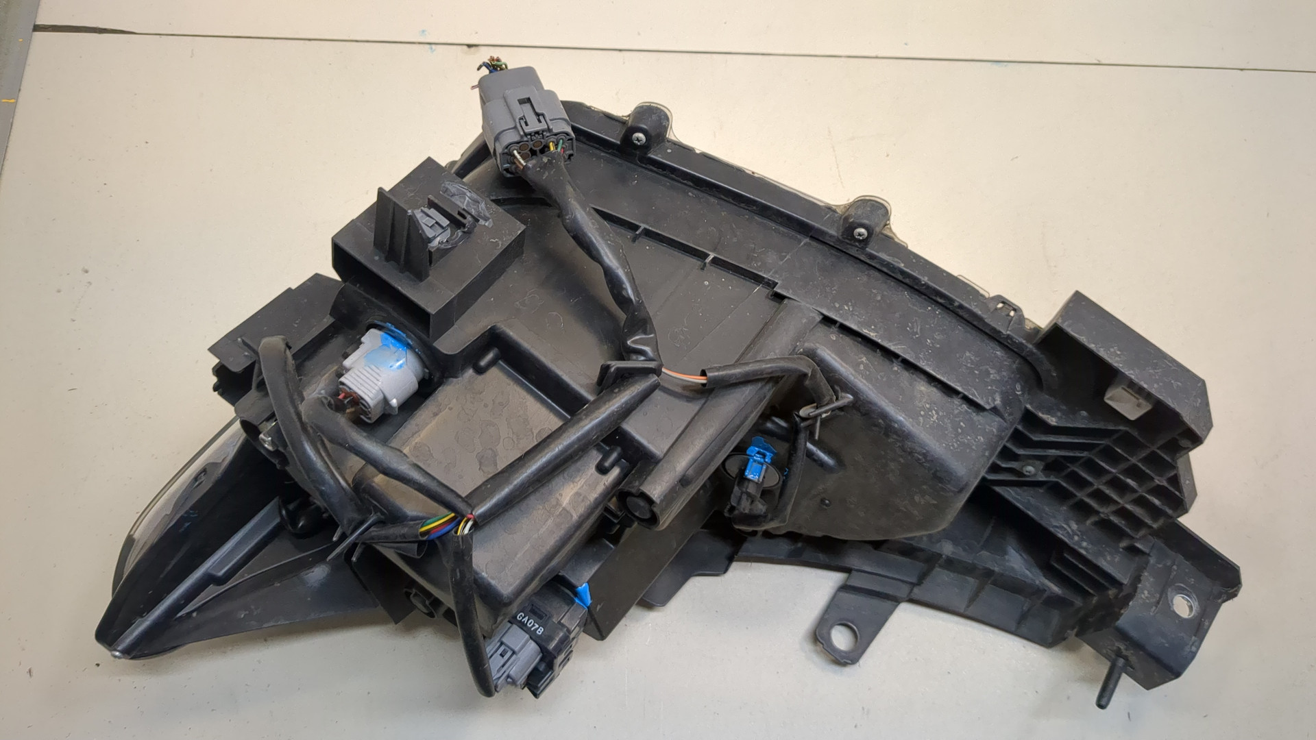 Фара правая