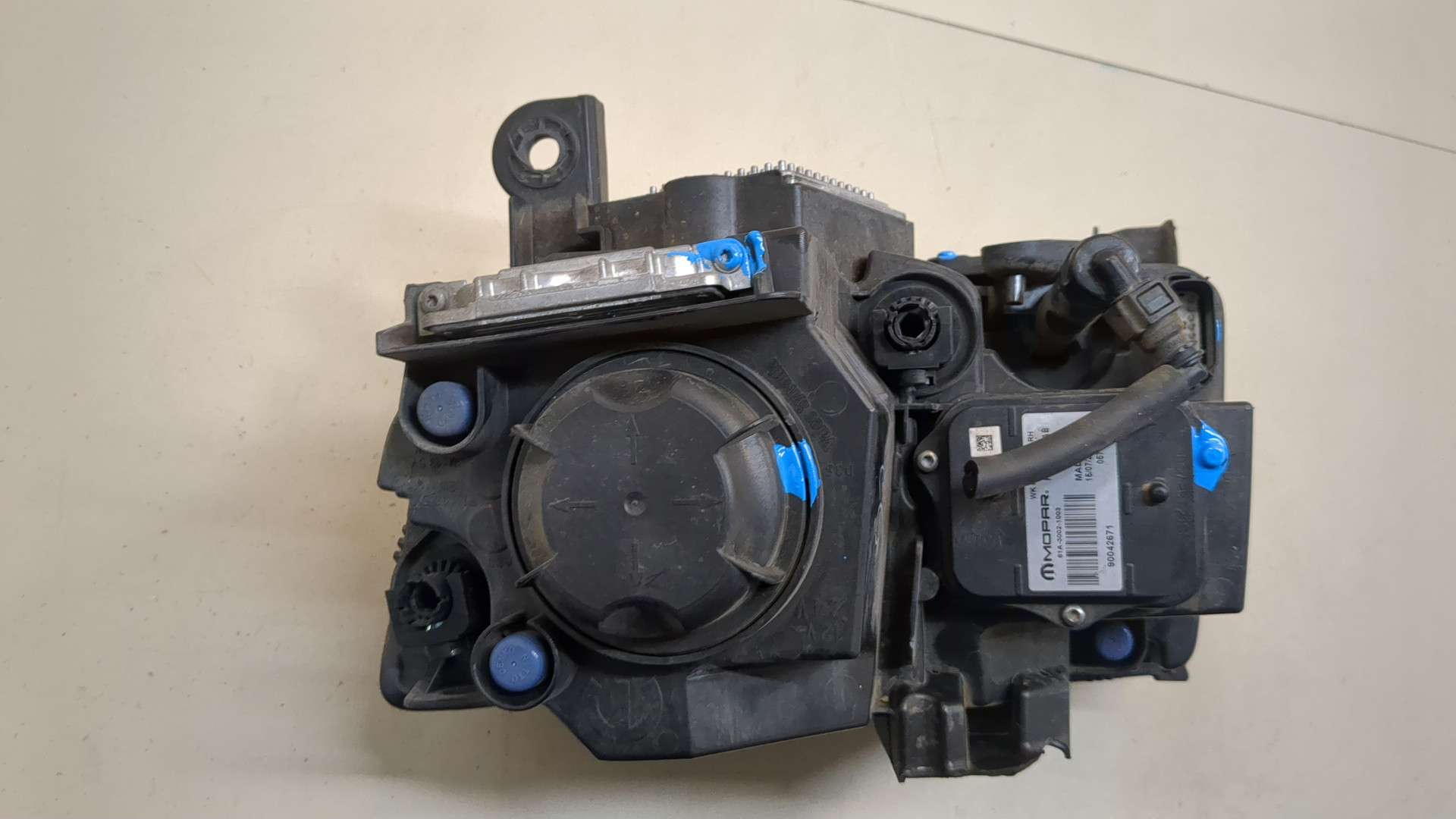 Фара правая