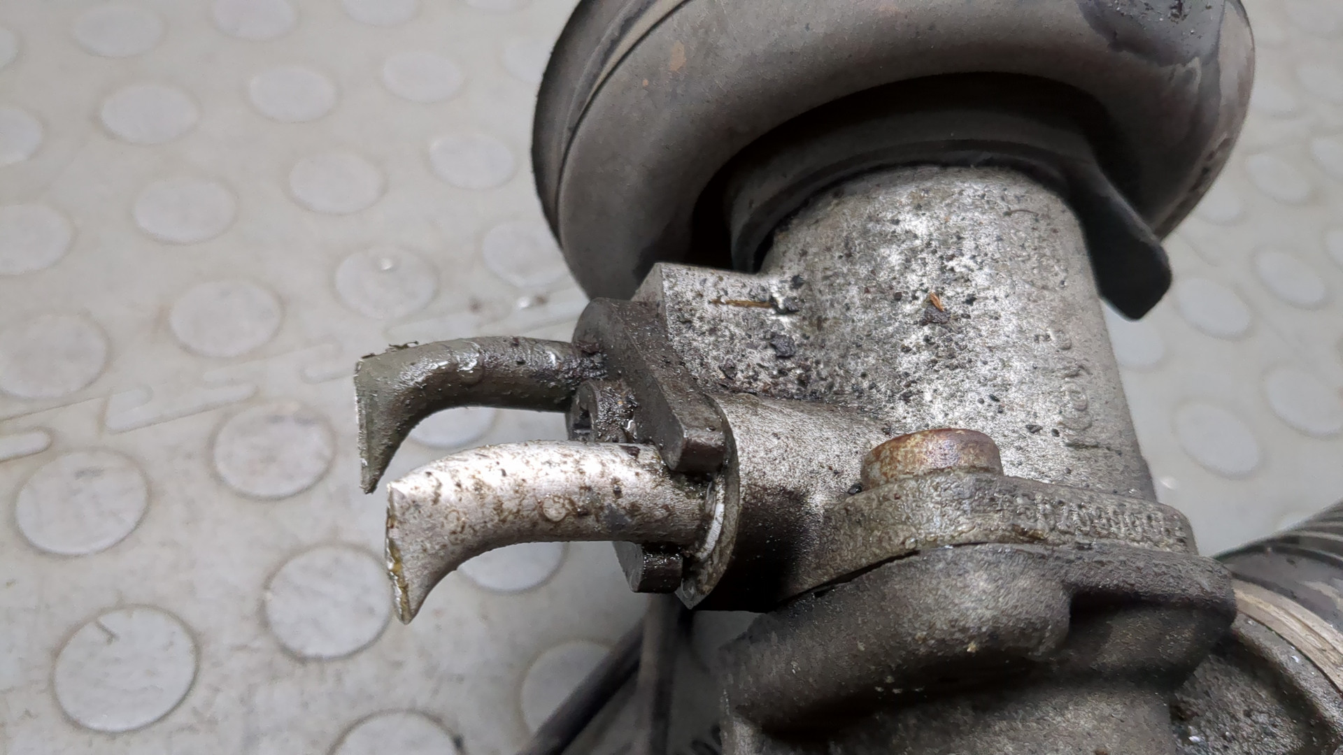 Рейка рулевая