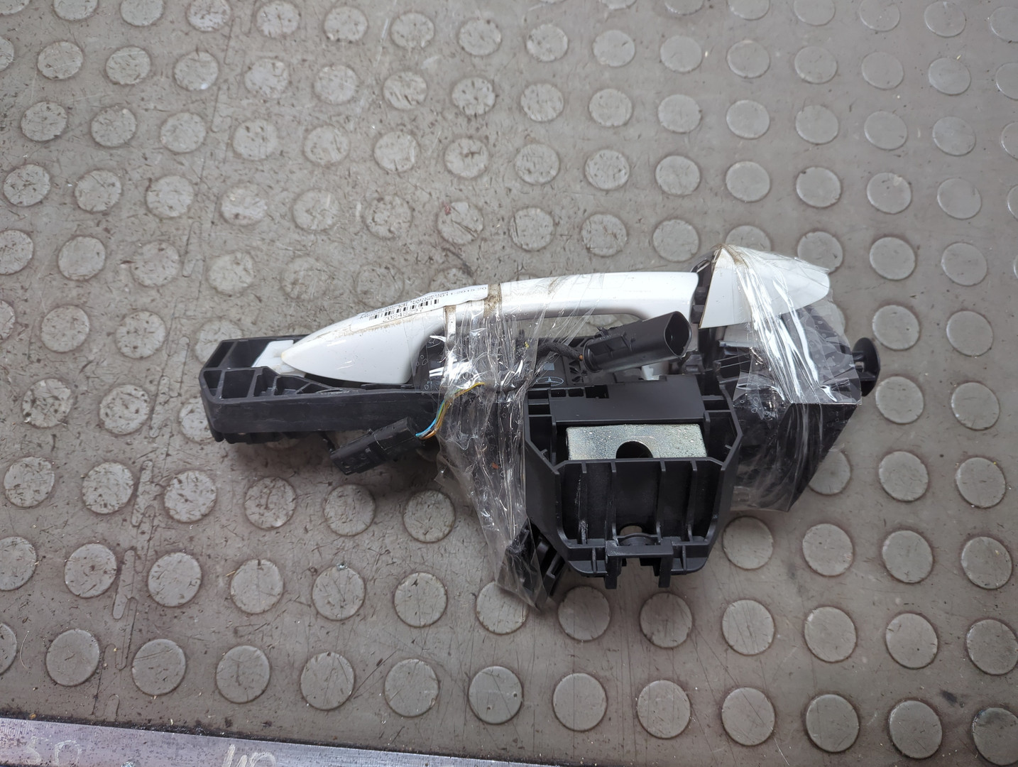 Ручка двери наружная