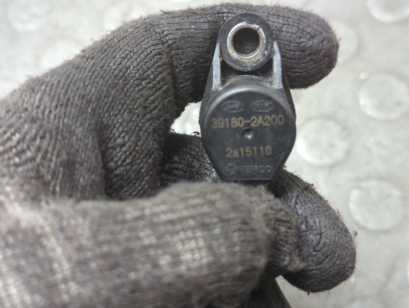 Датчик положения коленвала