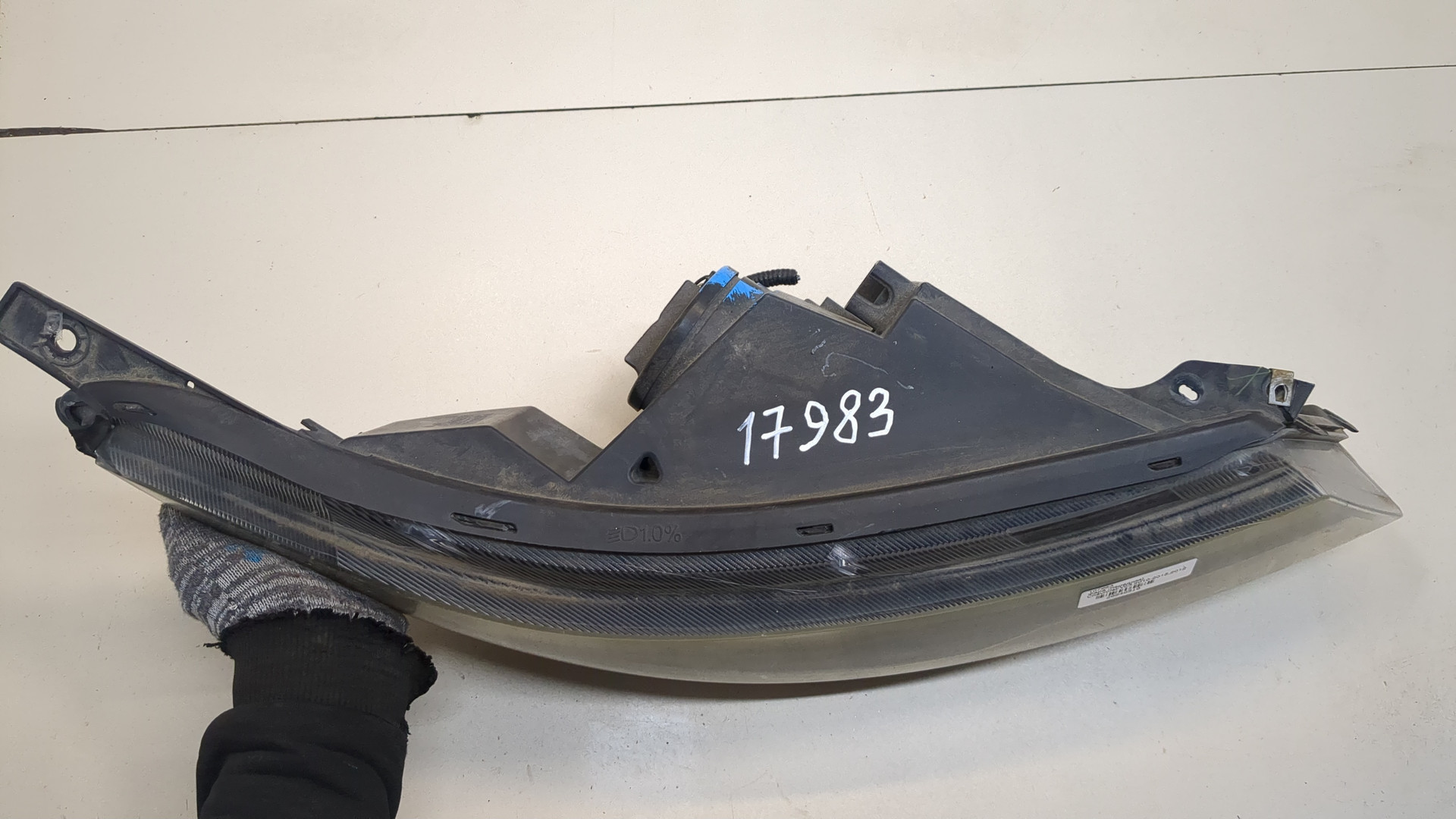 Фара правая