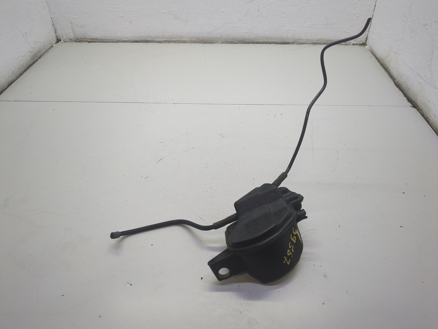 Абсорбер (фильтр угольный)