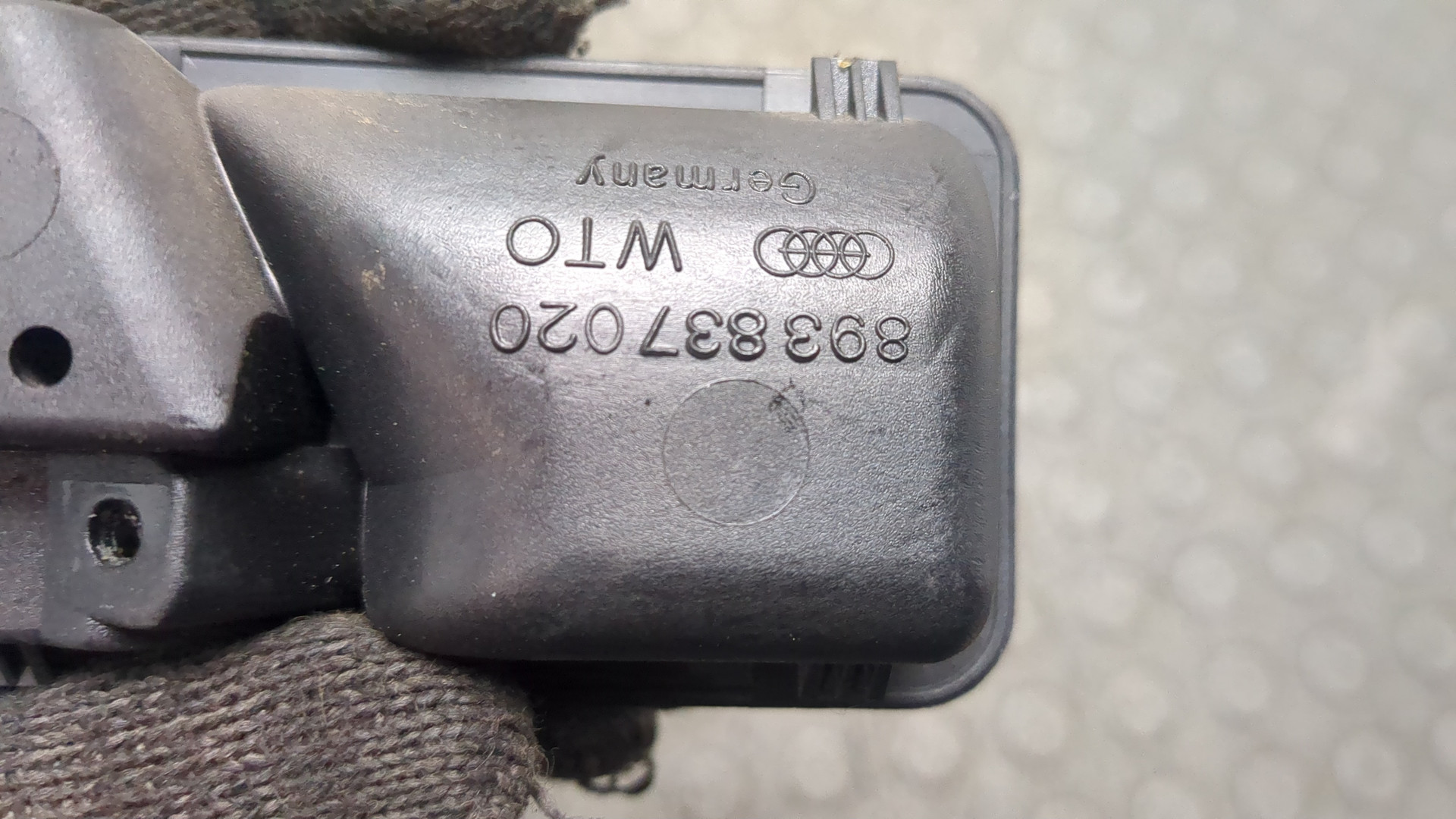 Ручка двери передней внутренняя правая