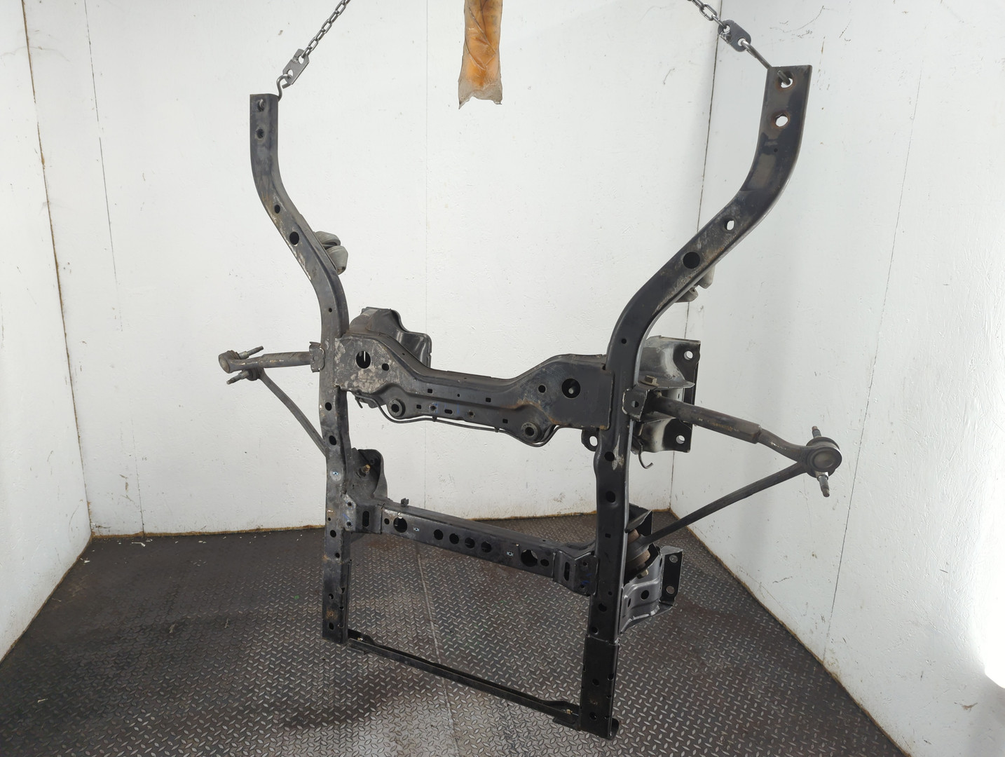 Балка подмоторная