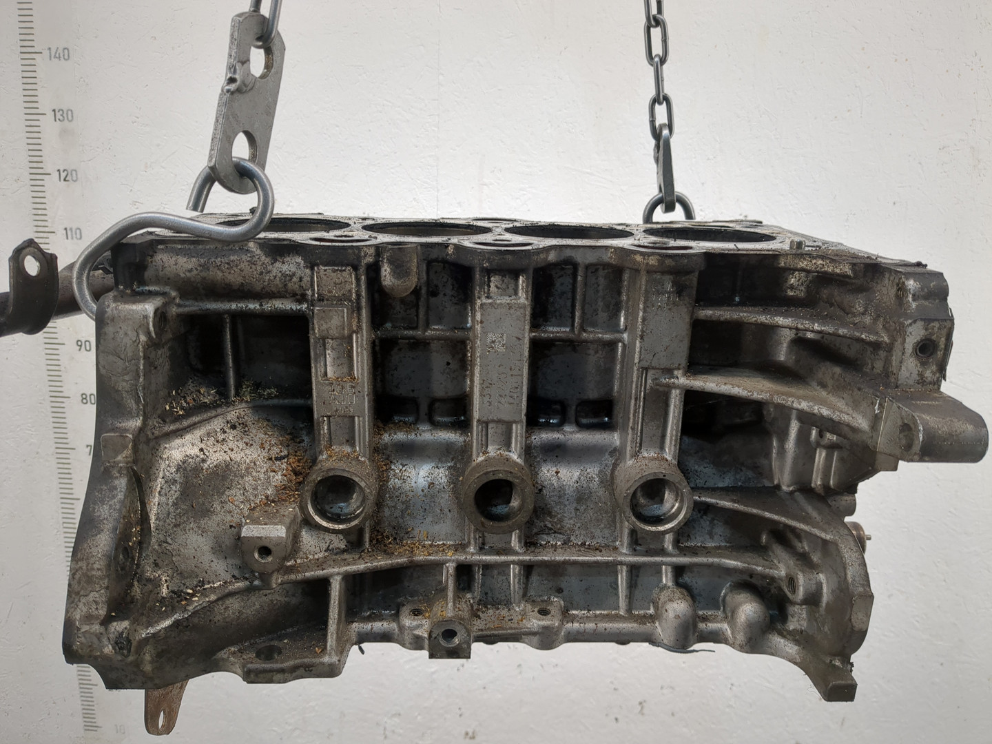 Блок двигателя