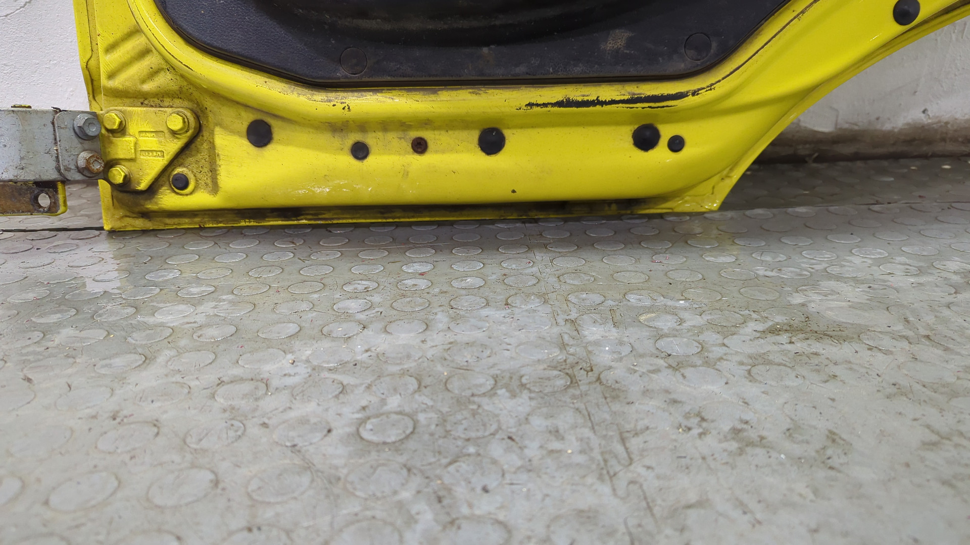 Дверь передняя правая