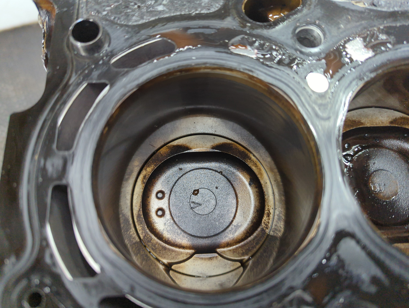 Блок двигателя