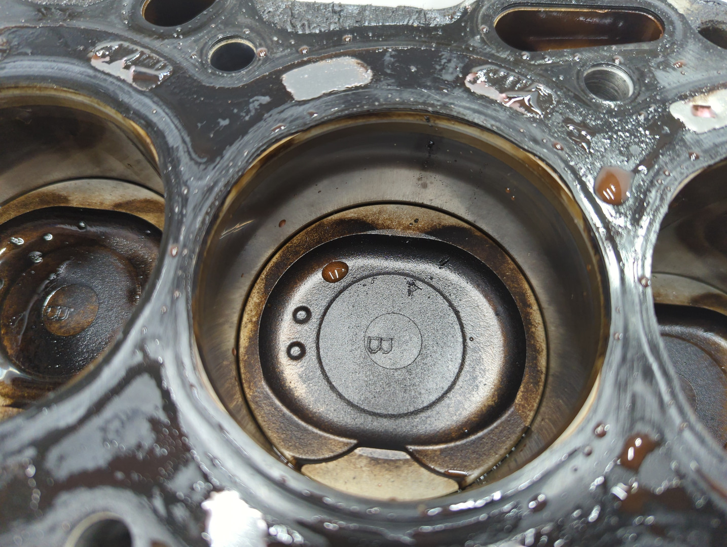 Блок двигателя