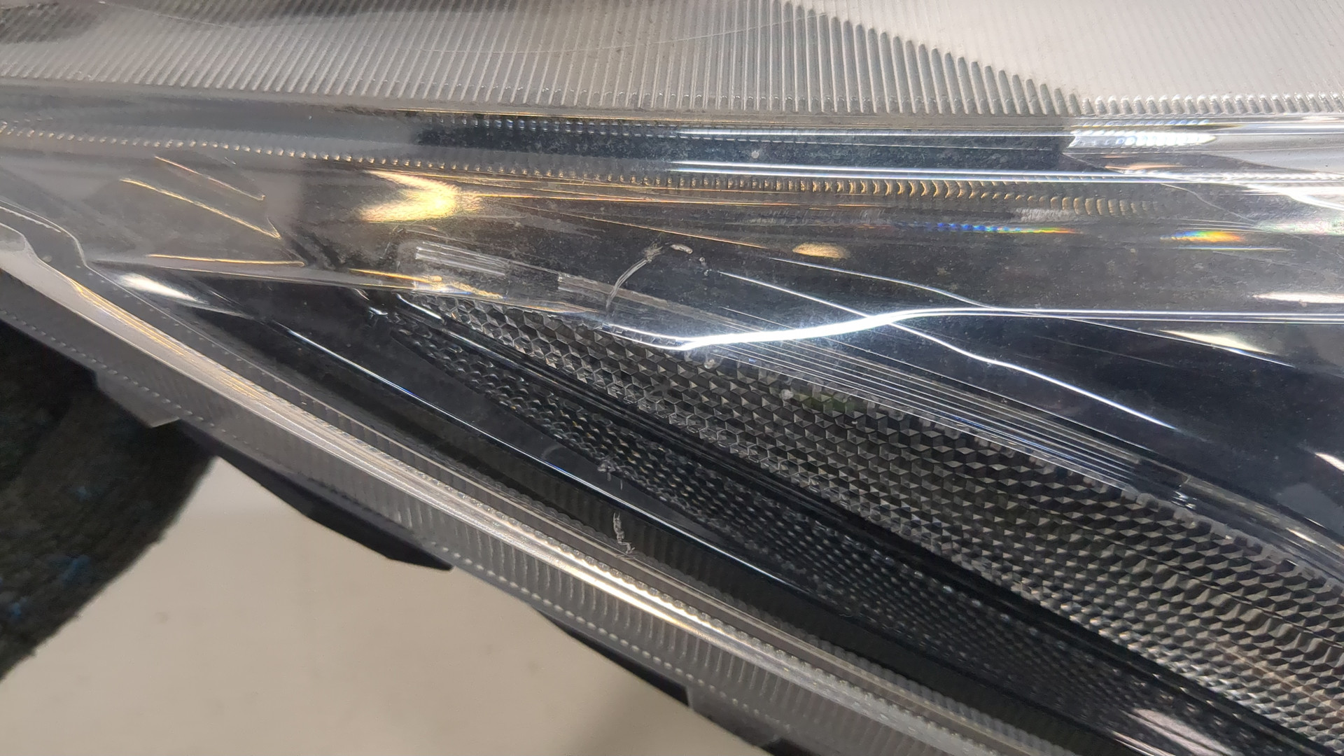 Фара правая