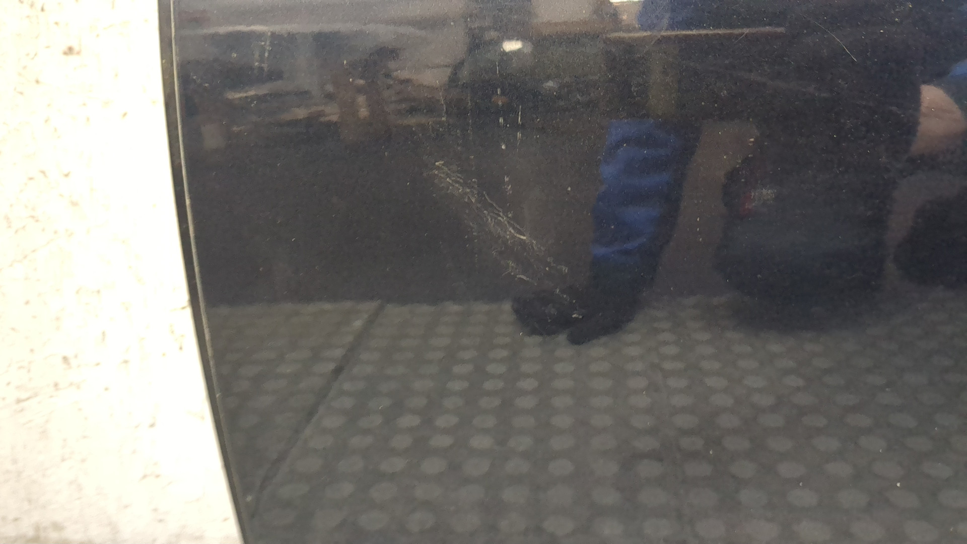 Дверь задняя левая