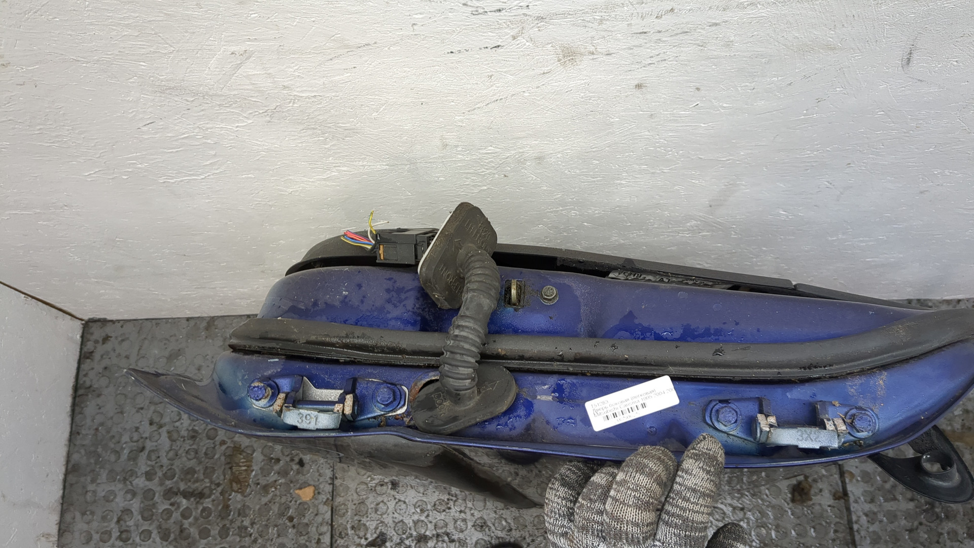 Дверь передняя левая